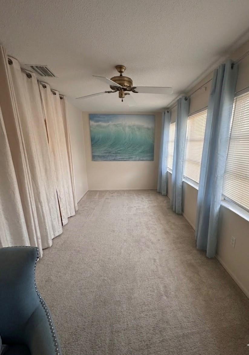 PARKWOOD CONDO - Residential