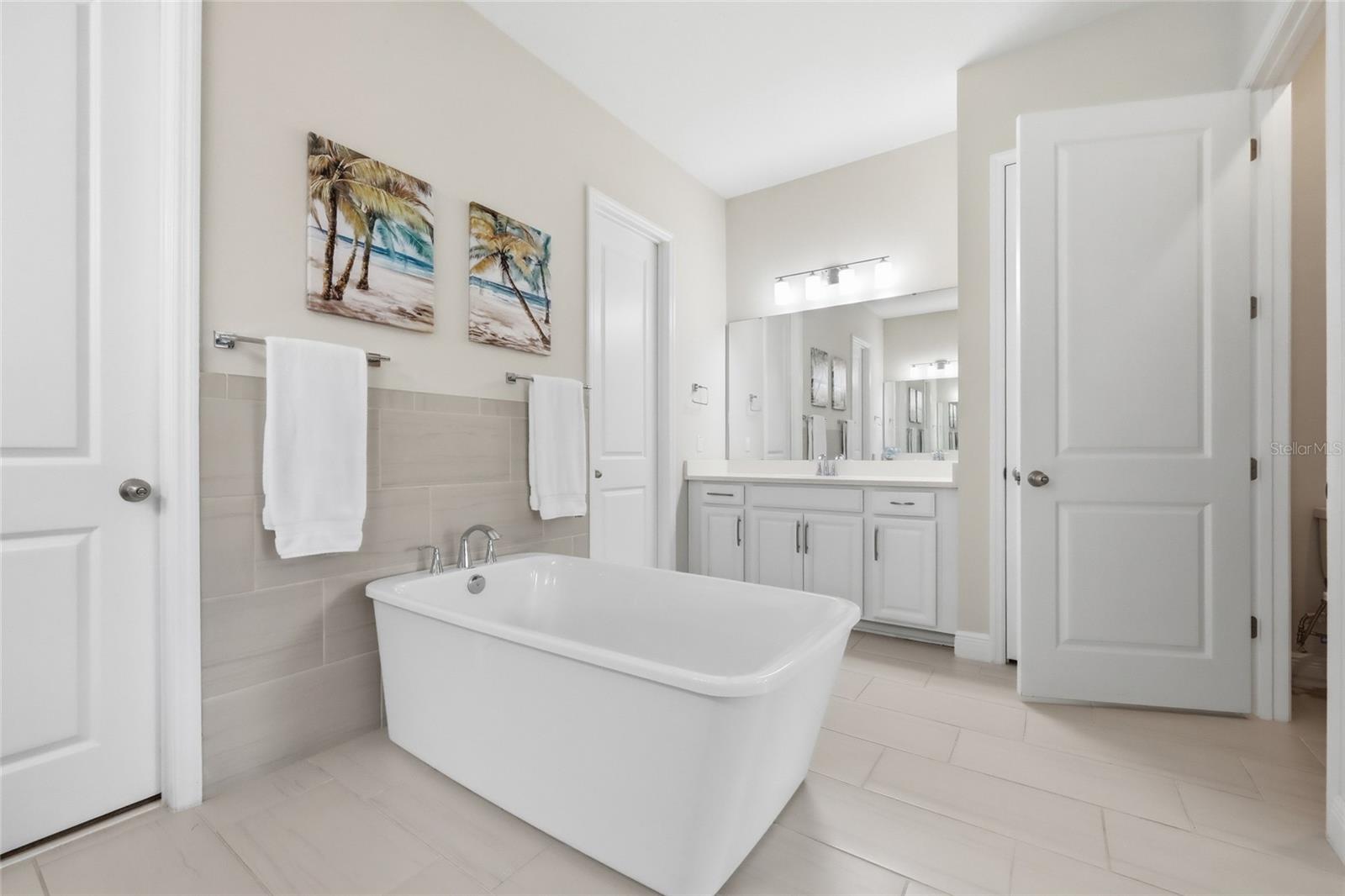 TWINWATERS - Residential