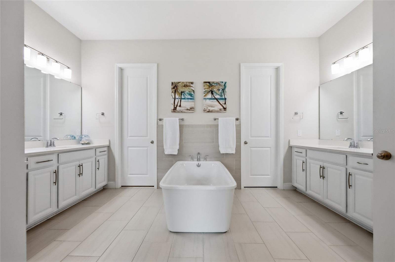 TWINWATERS - Residential