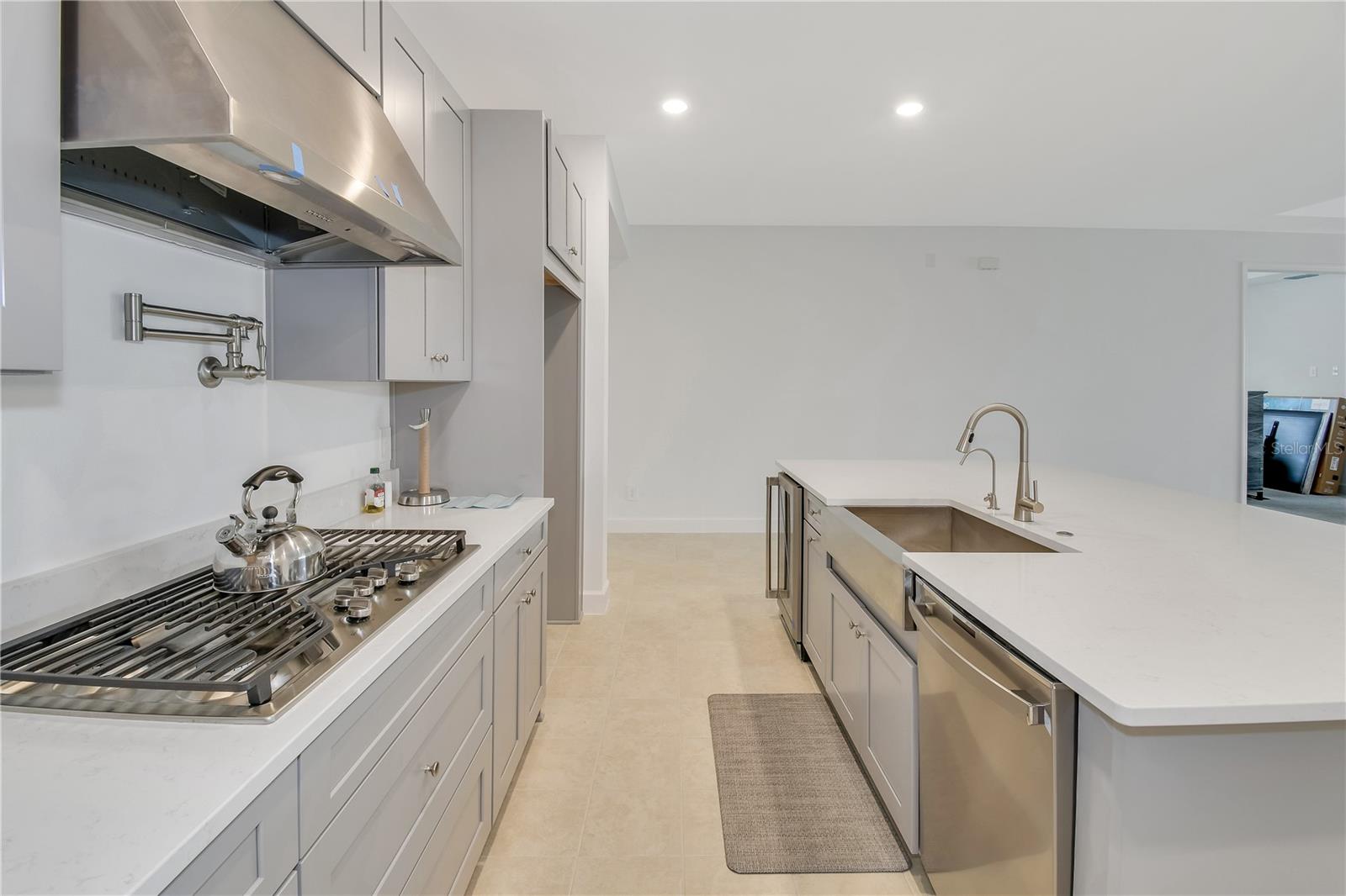 1224 WATERVIEW RIDGE CIRCLE