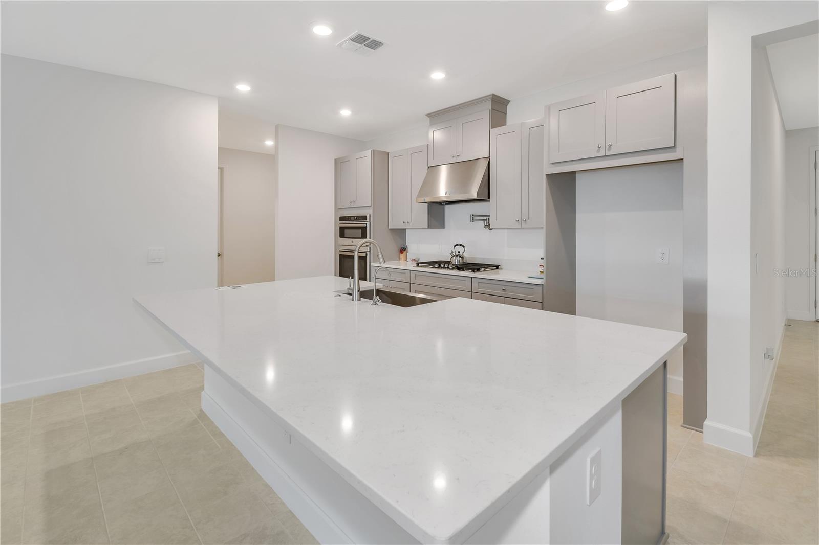 1224 WATERVIEW RIDGE CIRCLE