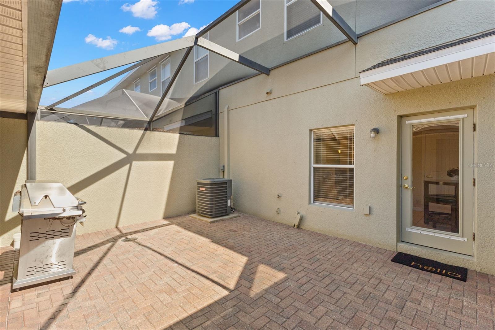 HAMPTON LAKES AT MAIN STREET - Residential Lease