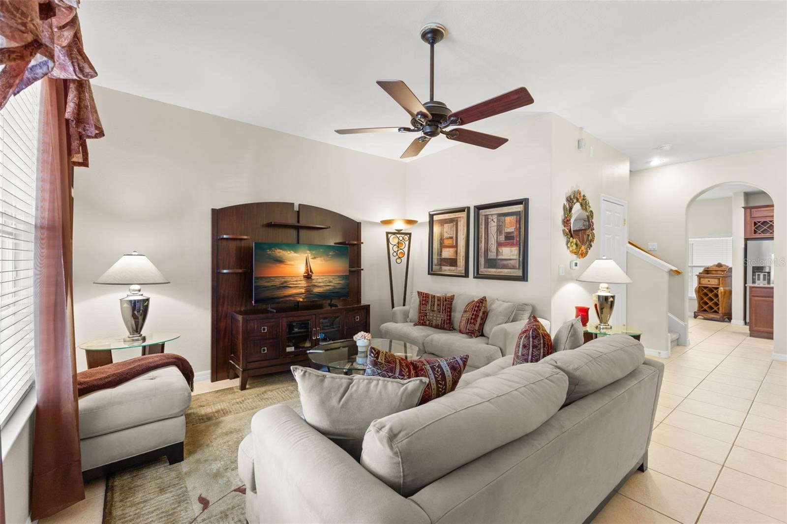 HAMPTON LAKES AT MAIN STREET - Residential Lease