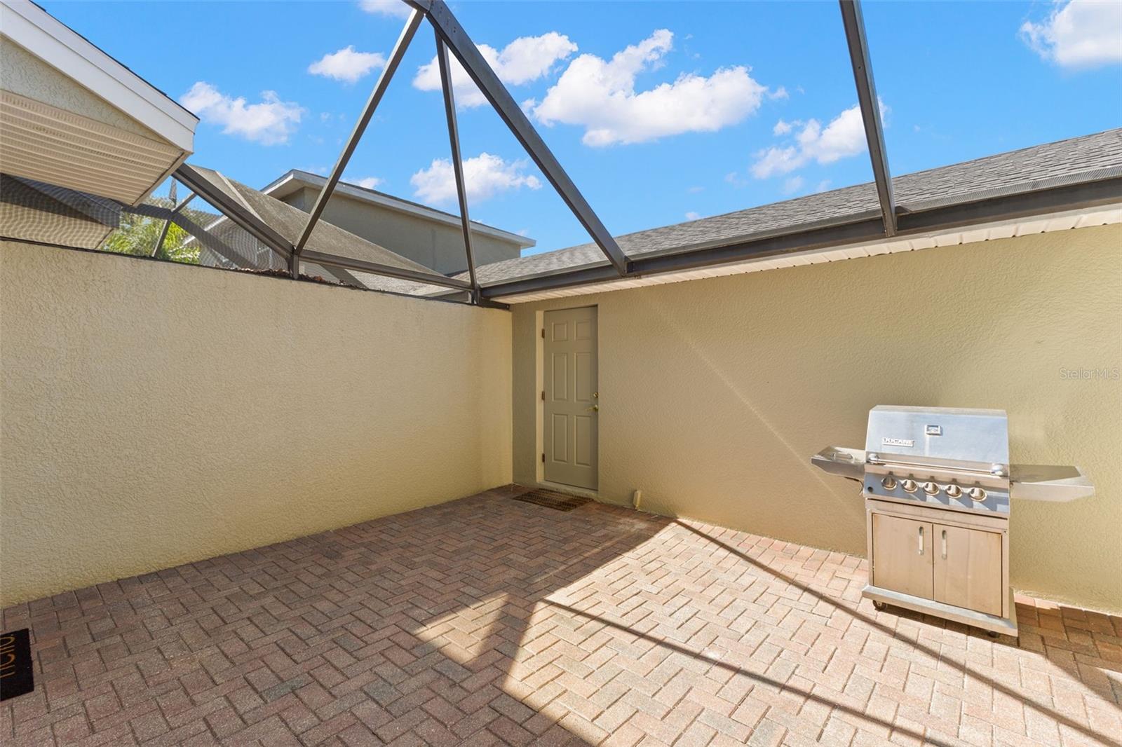 HAMPTON LAKES AT MAIN STREET - Residential Lease