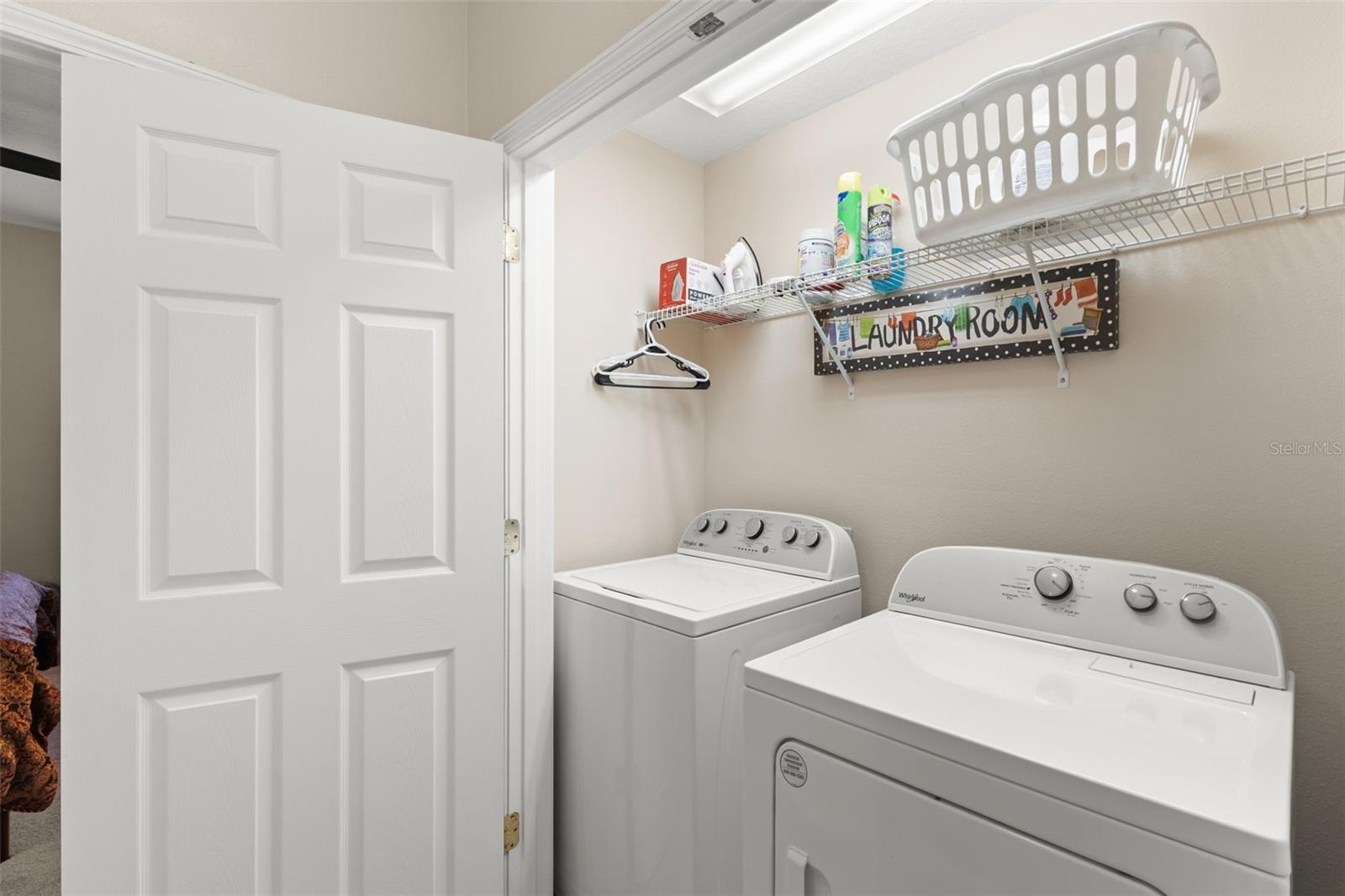 HAMPTON LAKES AT MAIN STREET - Residential Lease