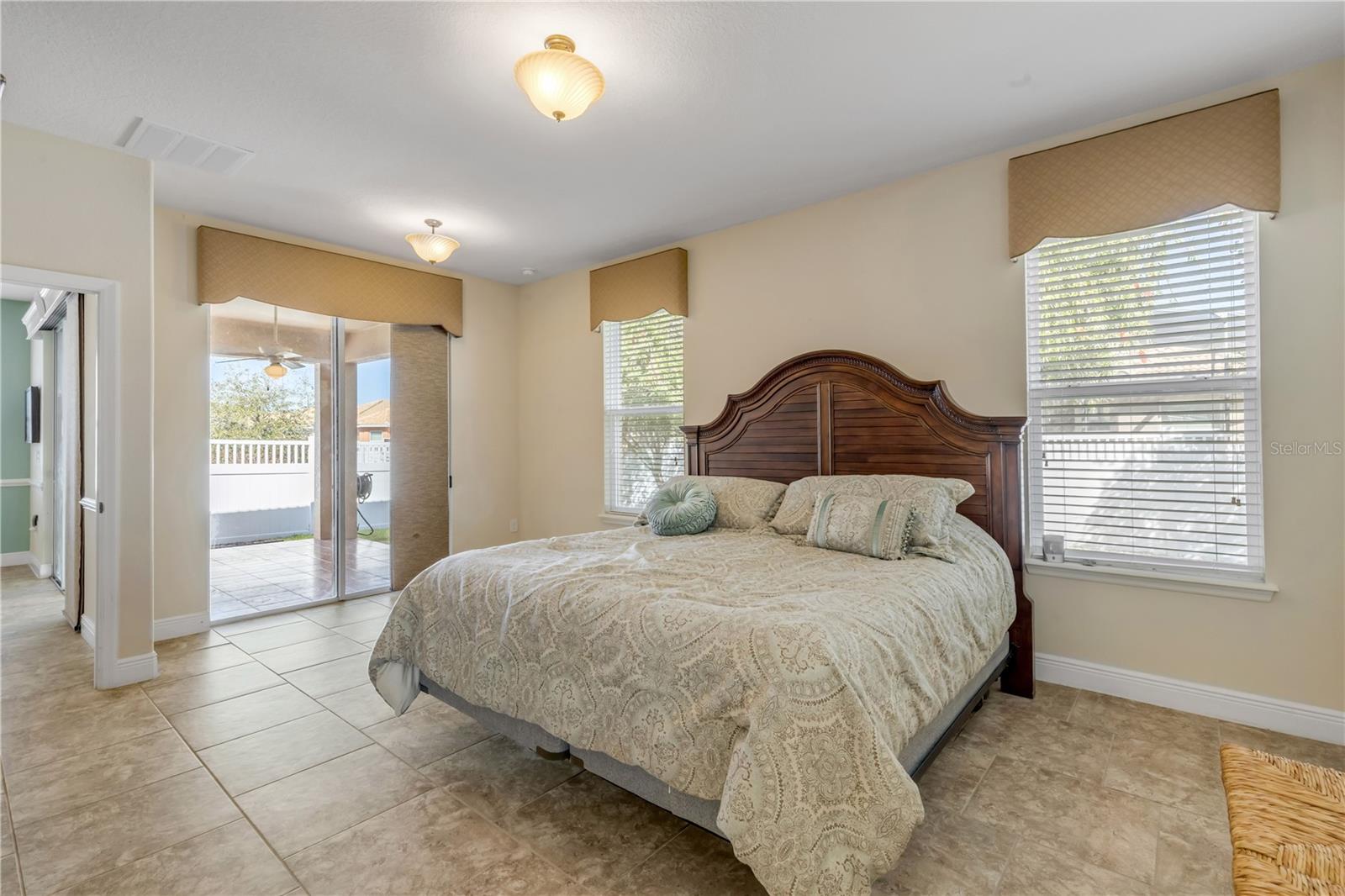 VENETIAN BAY PH 1B UNIT 02 - Residential