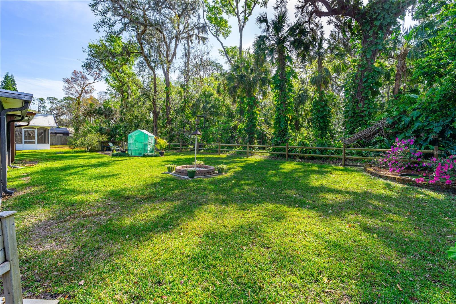 SUGAR FOREST PH 01 - Residential