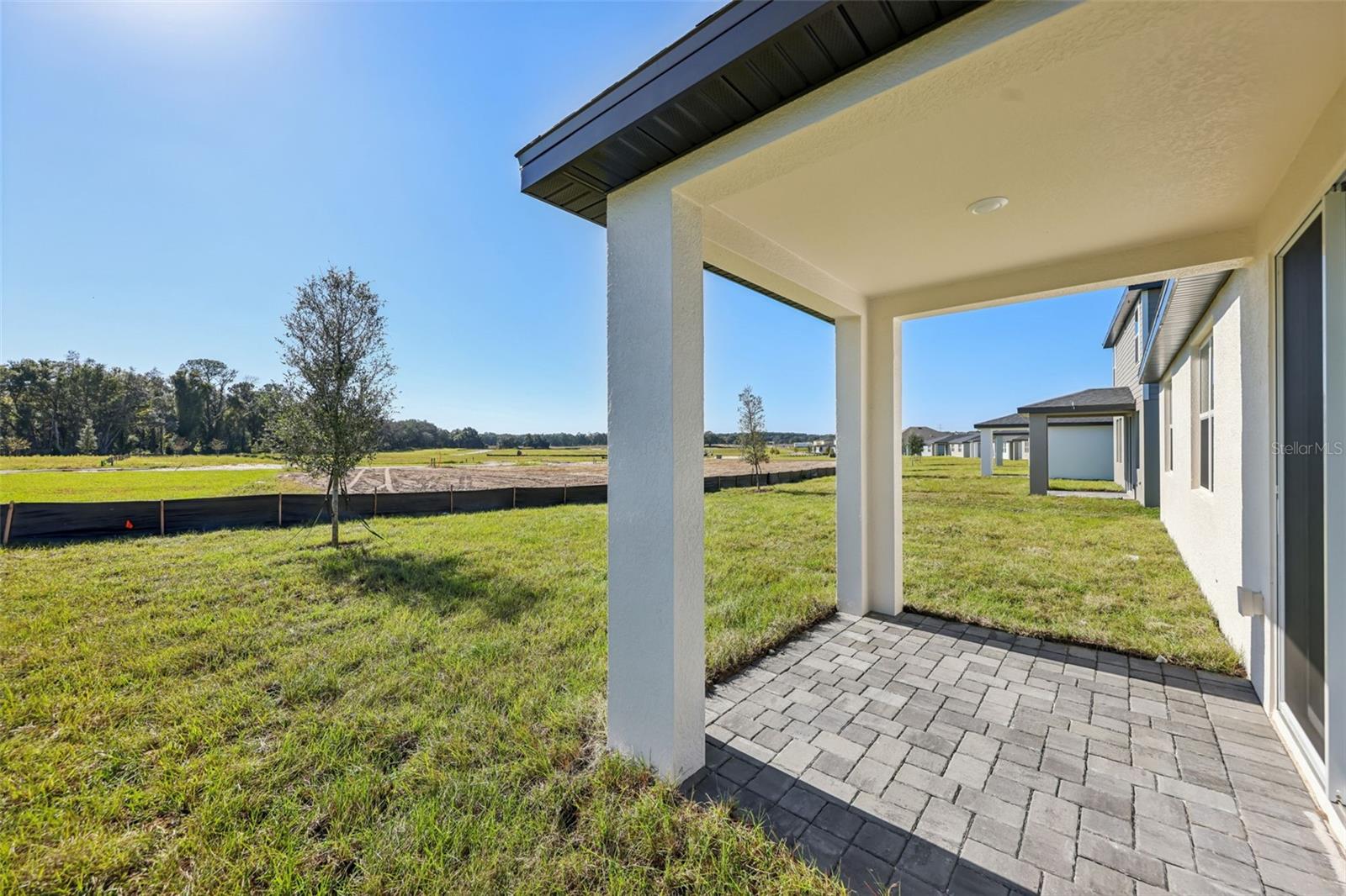 RESERVES AT HAMMOCK OAKS PHASE 1A - Residential