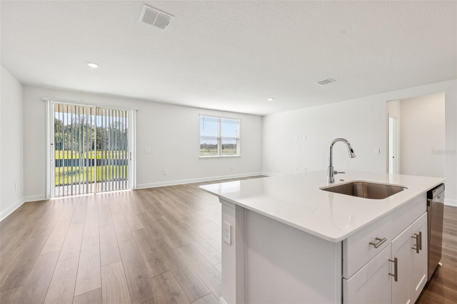 RESERVES AT HAMMOCK OAKS PHASE 1A - Residential