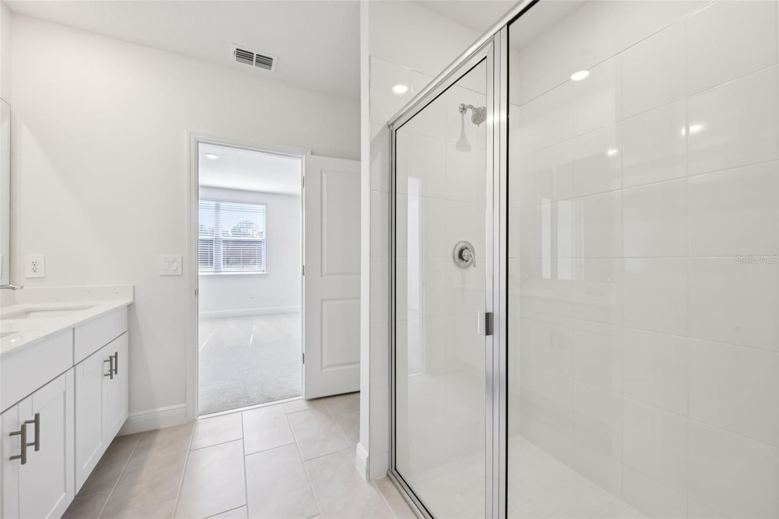 RESERVES AT HAMMOCK OAKS PHASE 1A - Residential