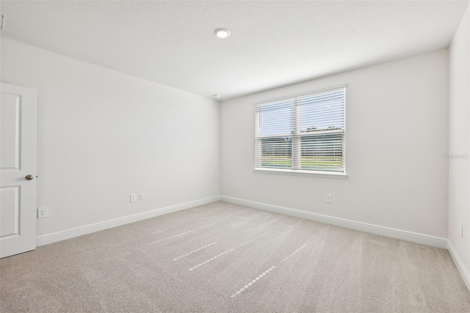 RESERVES AT HAMMOCK OAKS PHASE 1A - Residential