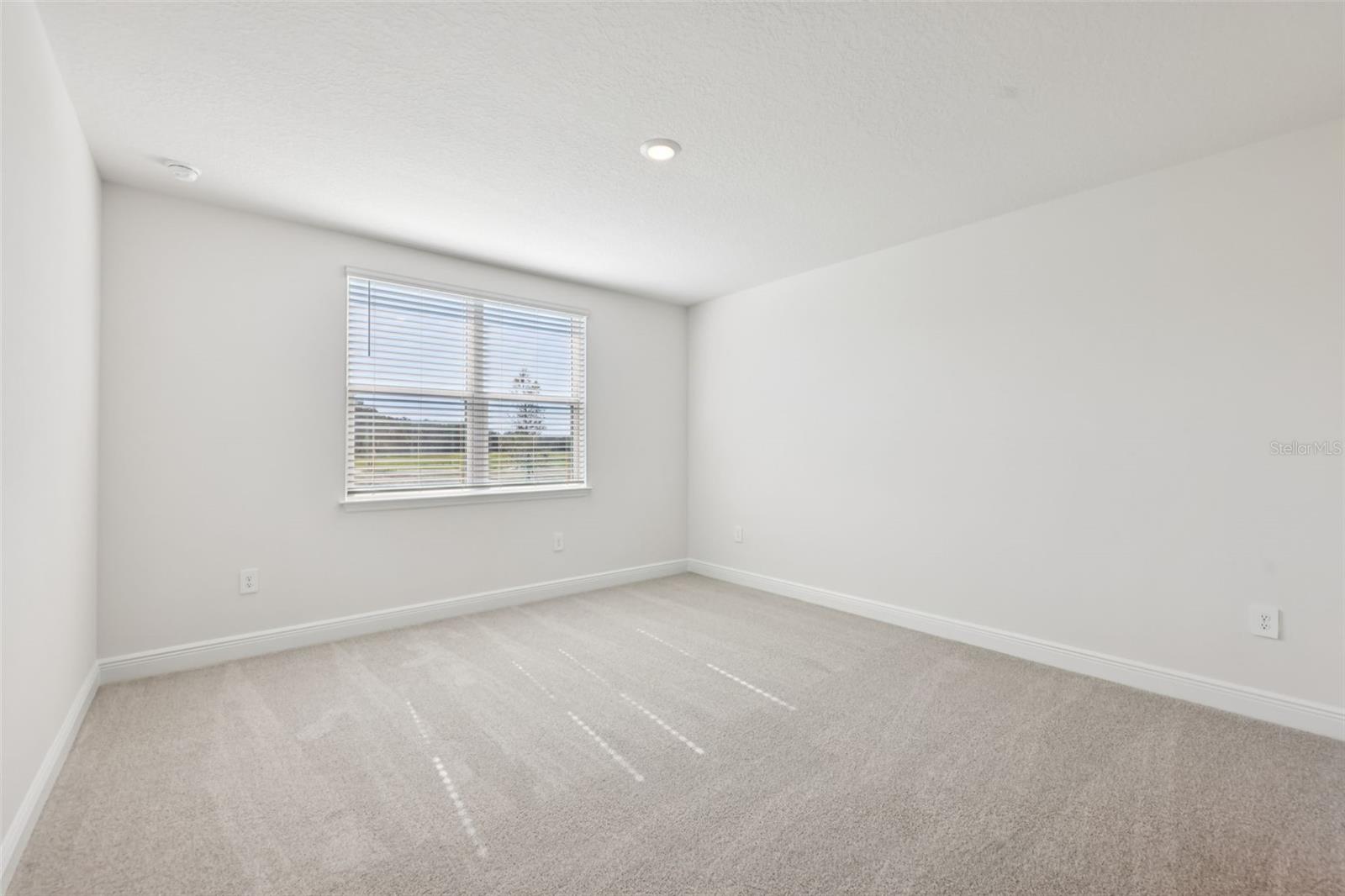 RESERVES AT HAMMOCK OAKS PHASE 1A - Residential