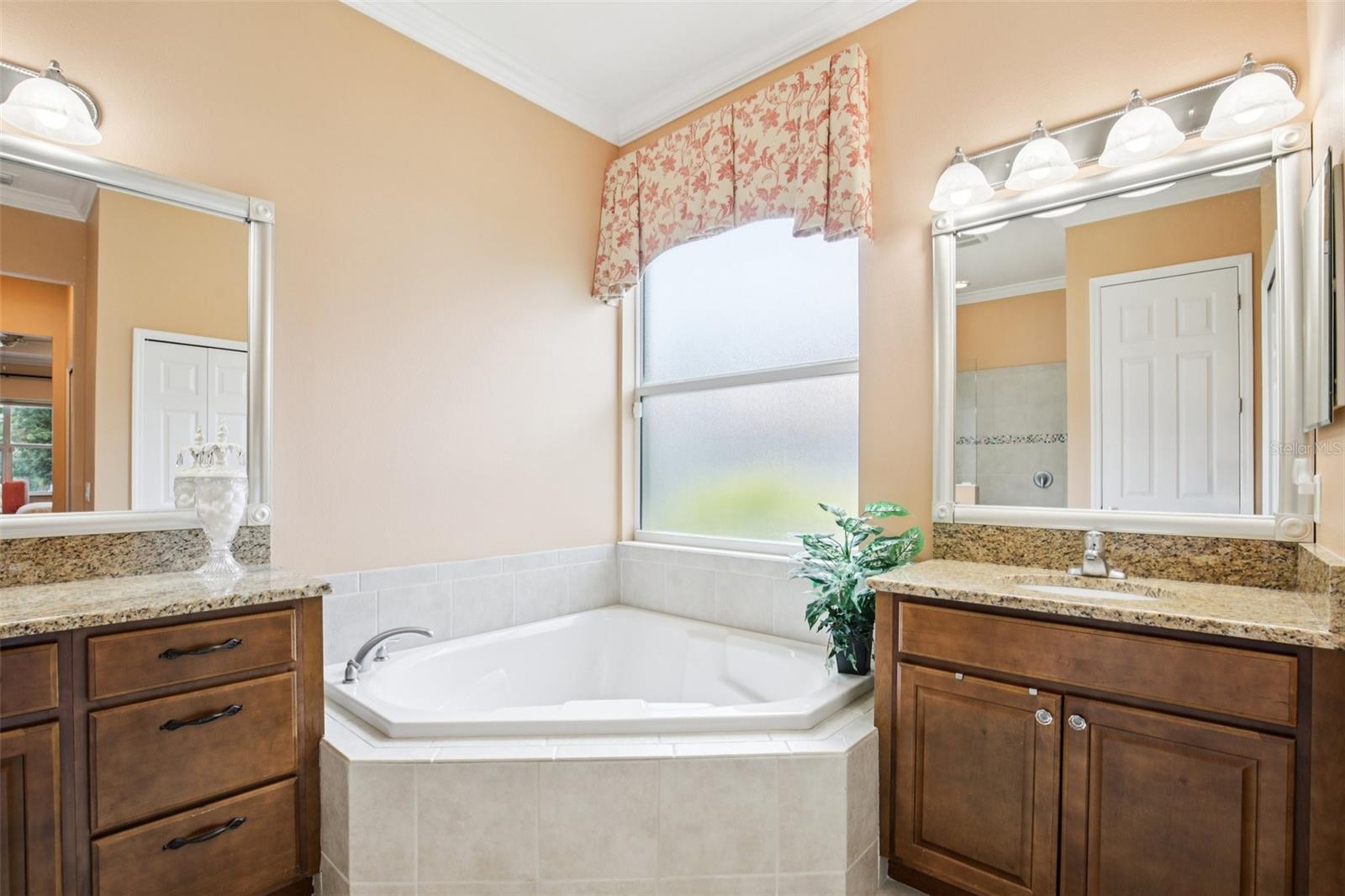 RIVERDALE REV - Residential