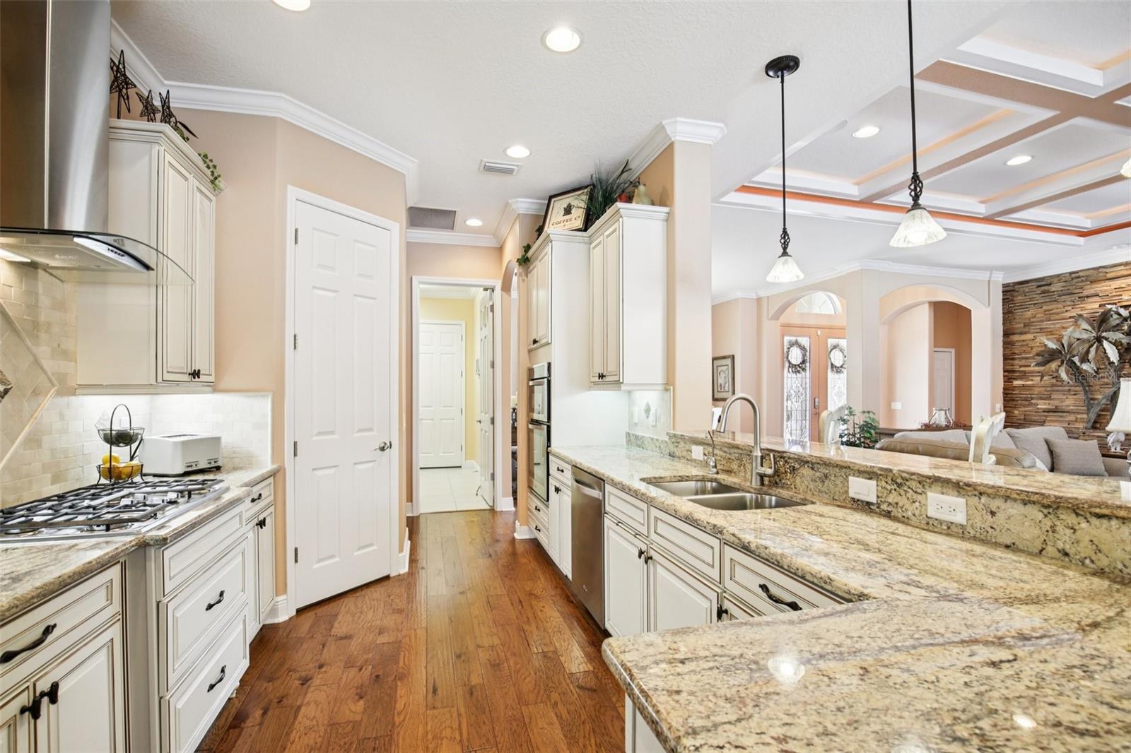 RIVERDALE REV - Residential