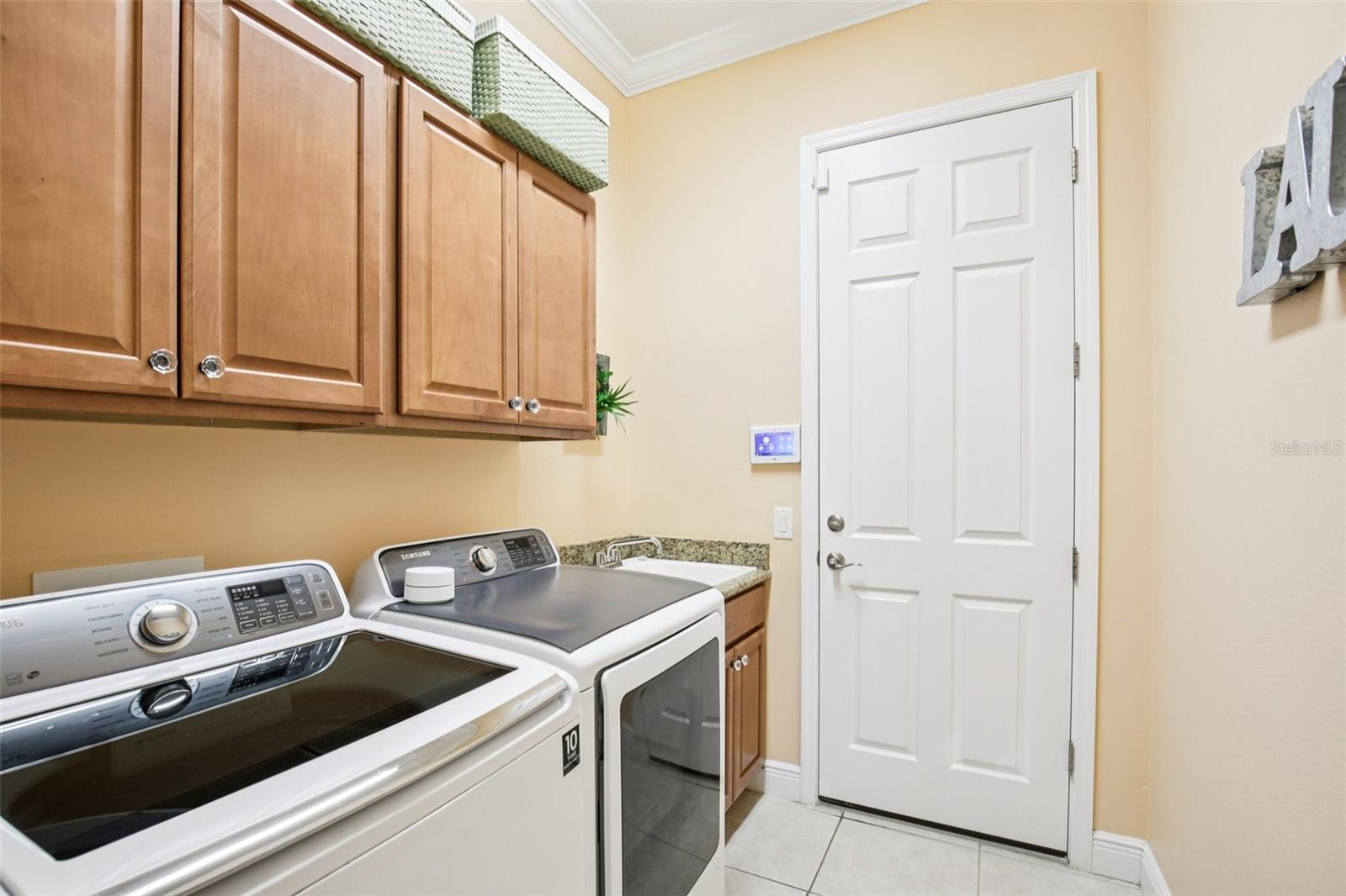 RIVERDALE REV - Residential