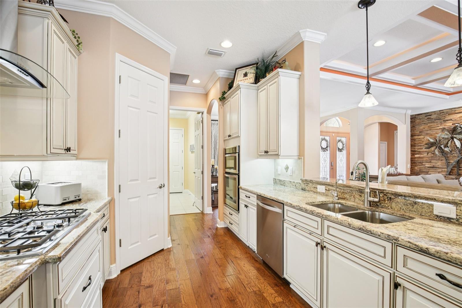 RIVERDALE REV - Residential