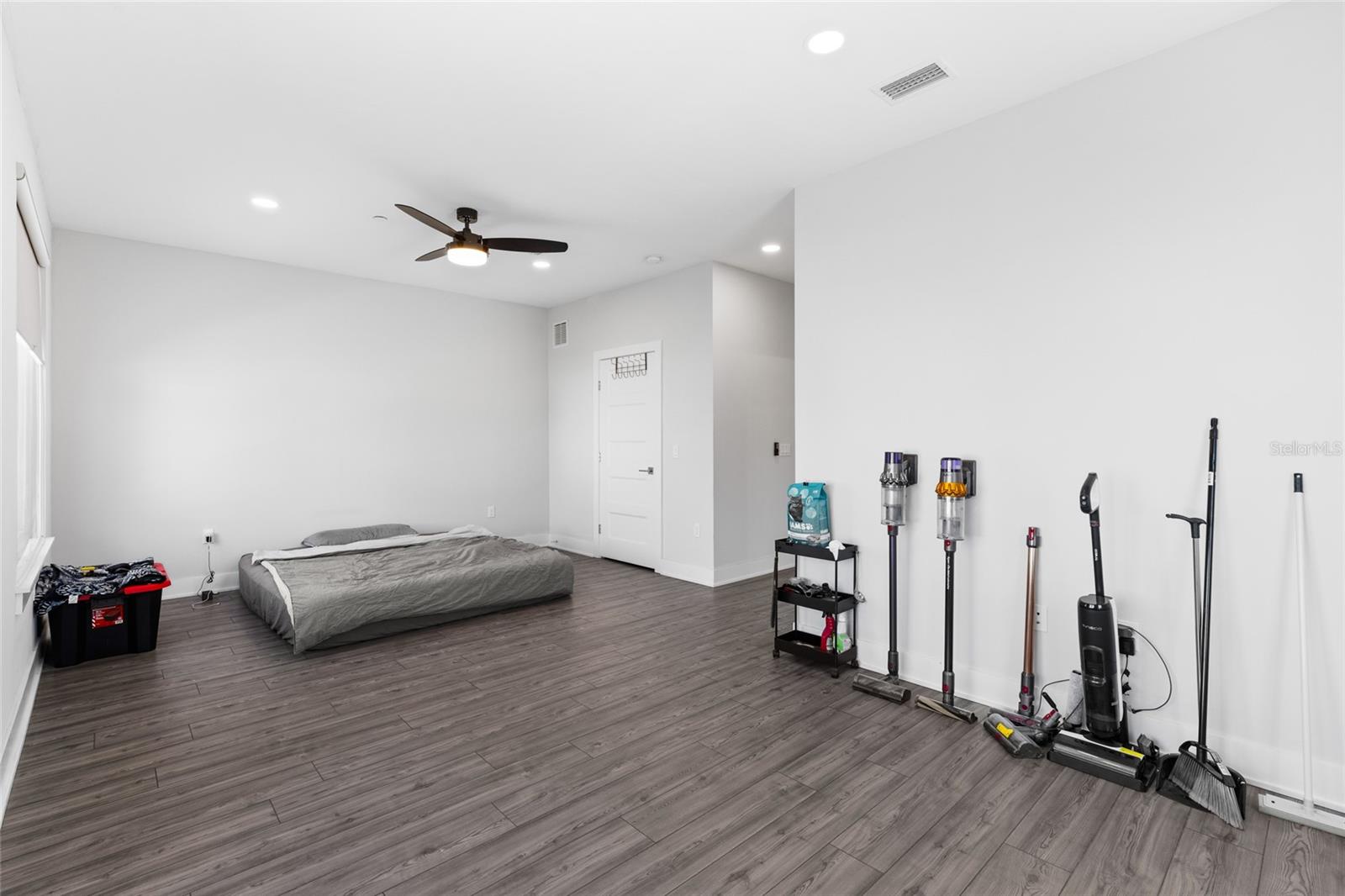 THE VUE AT CELEBRATION POINTE - Residential