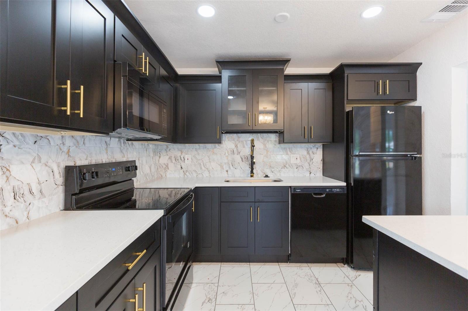 DEL RIO ESTATES UNIT 3 - Residential