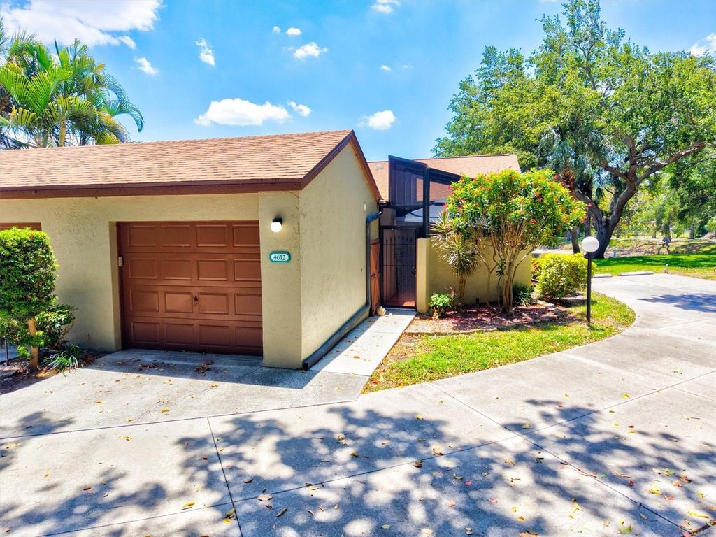 Photo of 4612 Park Lake Terrace N, Bradenton, FL 34209 (MLS # A4692622)