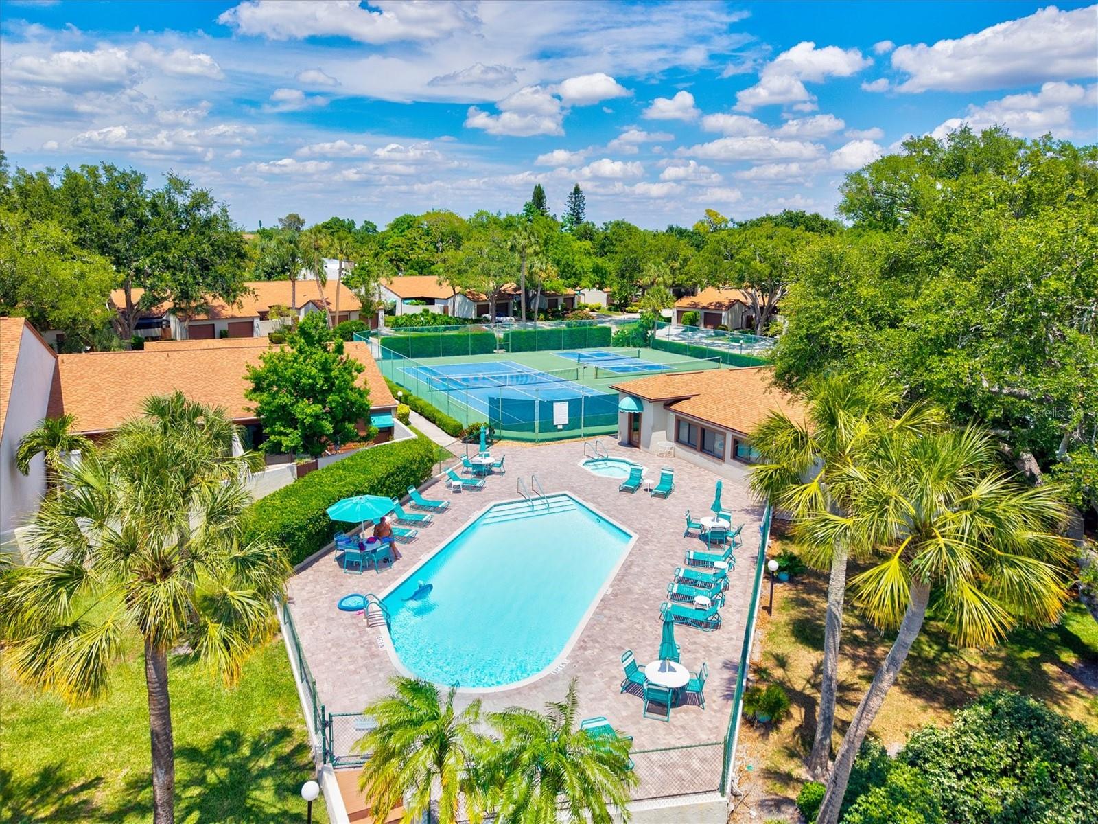 FORTY THREE WEST PALMS - Residential