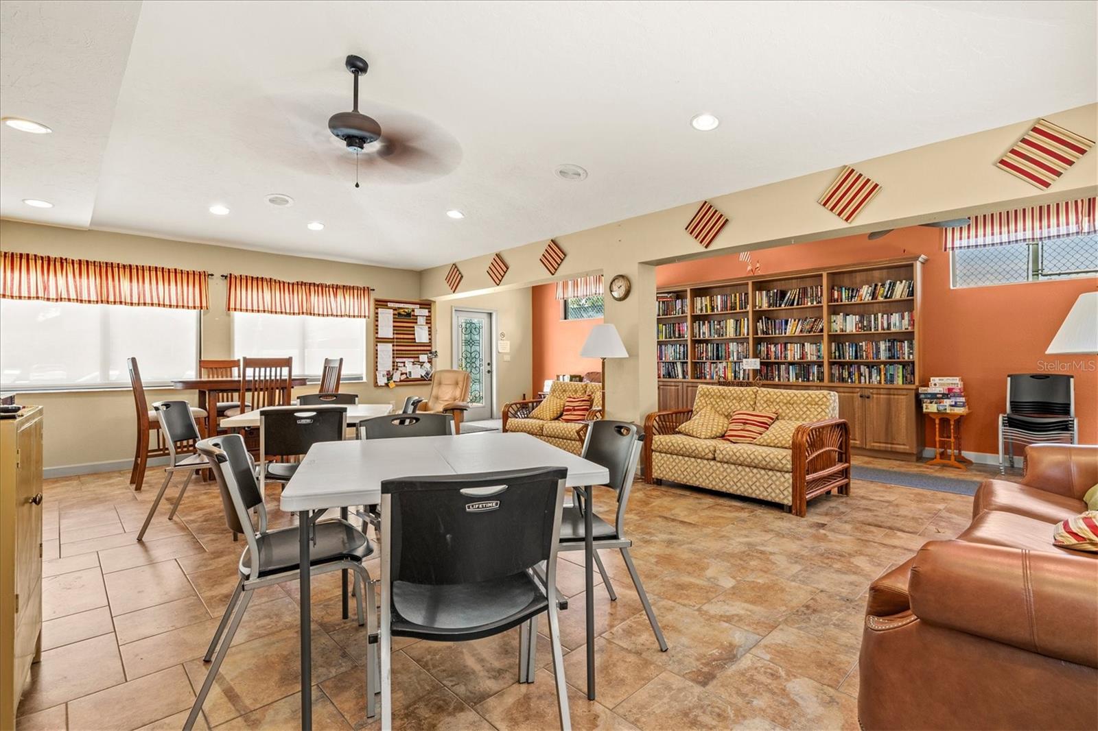 FORTY THREE WEST PALMS - Residential