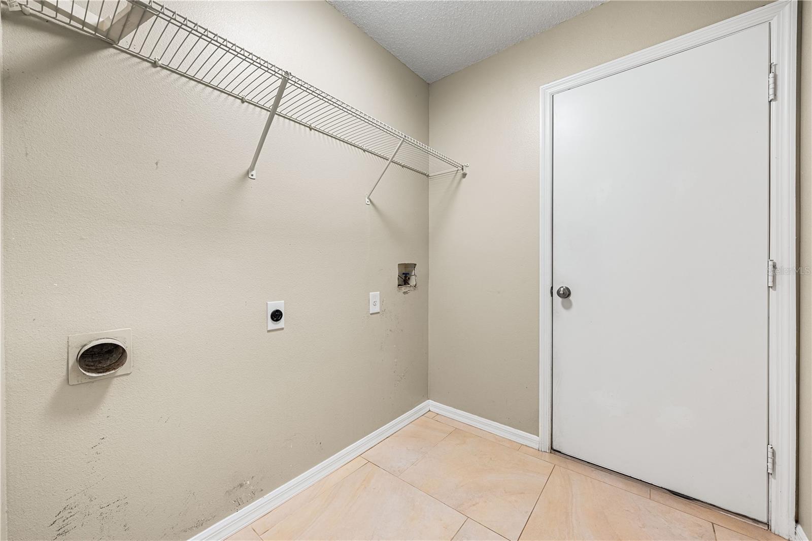 GATES CREEK - Residential