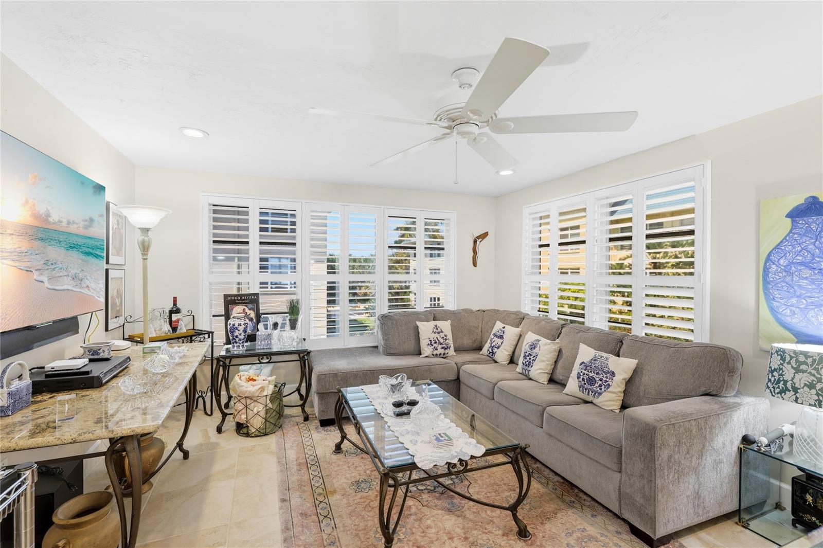 BEACH HARBOR CLUB - Residential