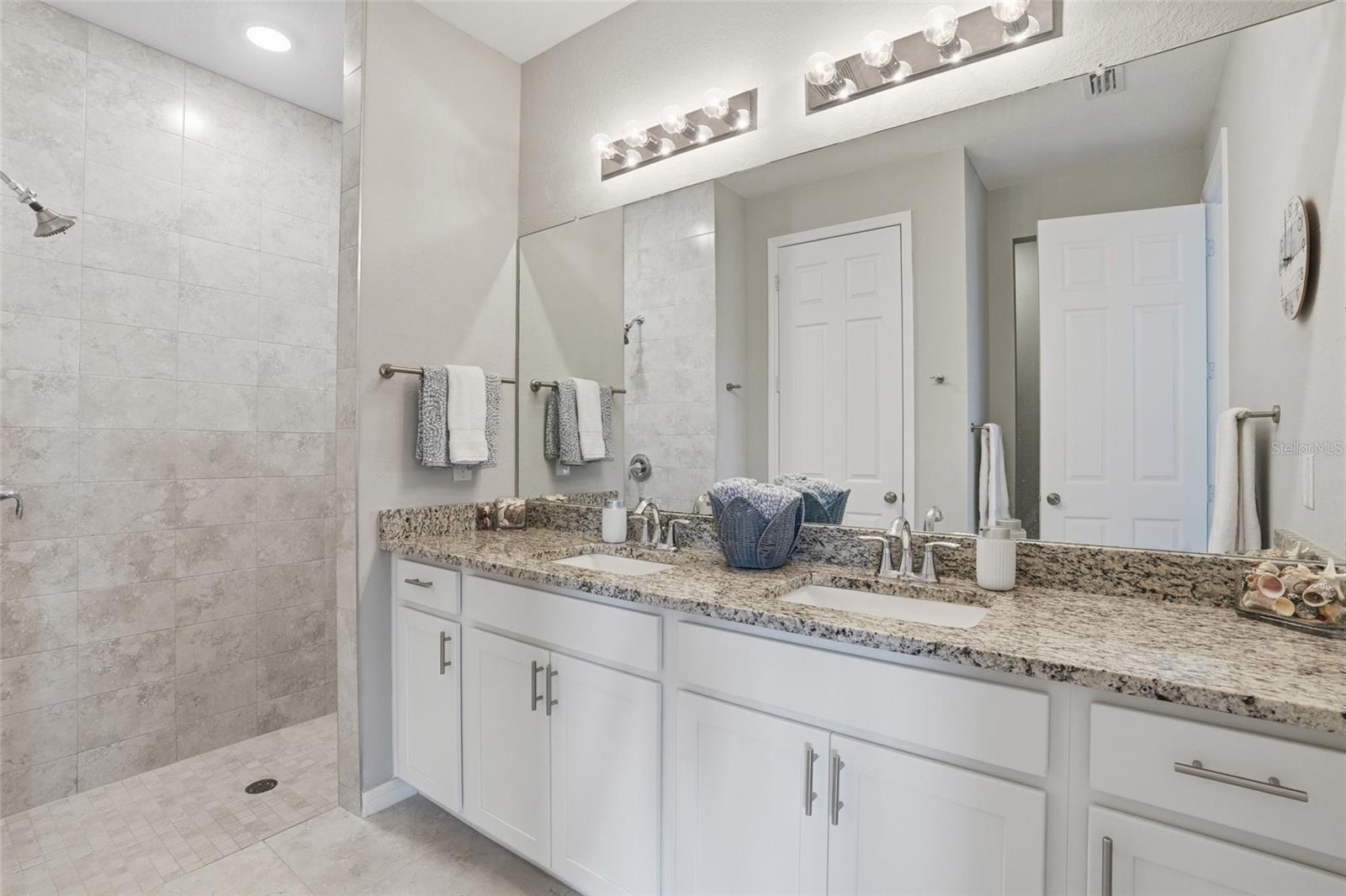 PUNTA GORDA ISLES SEC 20 - Residential