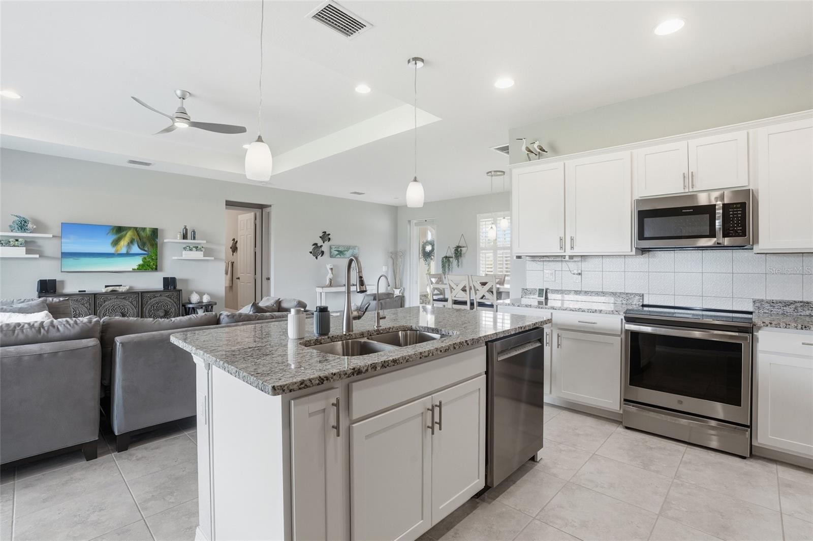 PUNTA GORDA ISLES SEC 20 - Residential