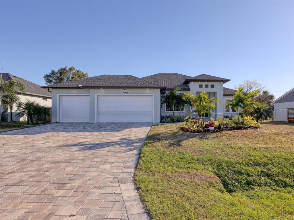 Photo of 10461 Euston Avenue, Englewood, FL 34224 (MLS # N6142564)