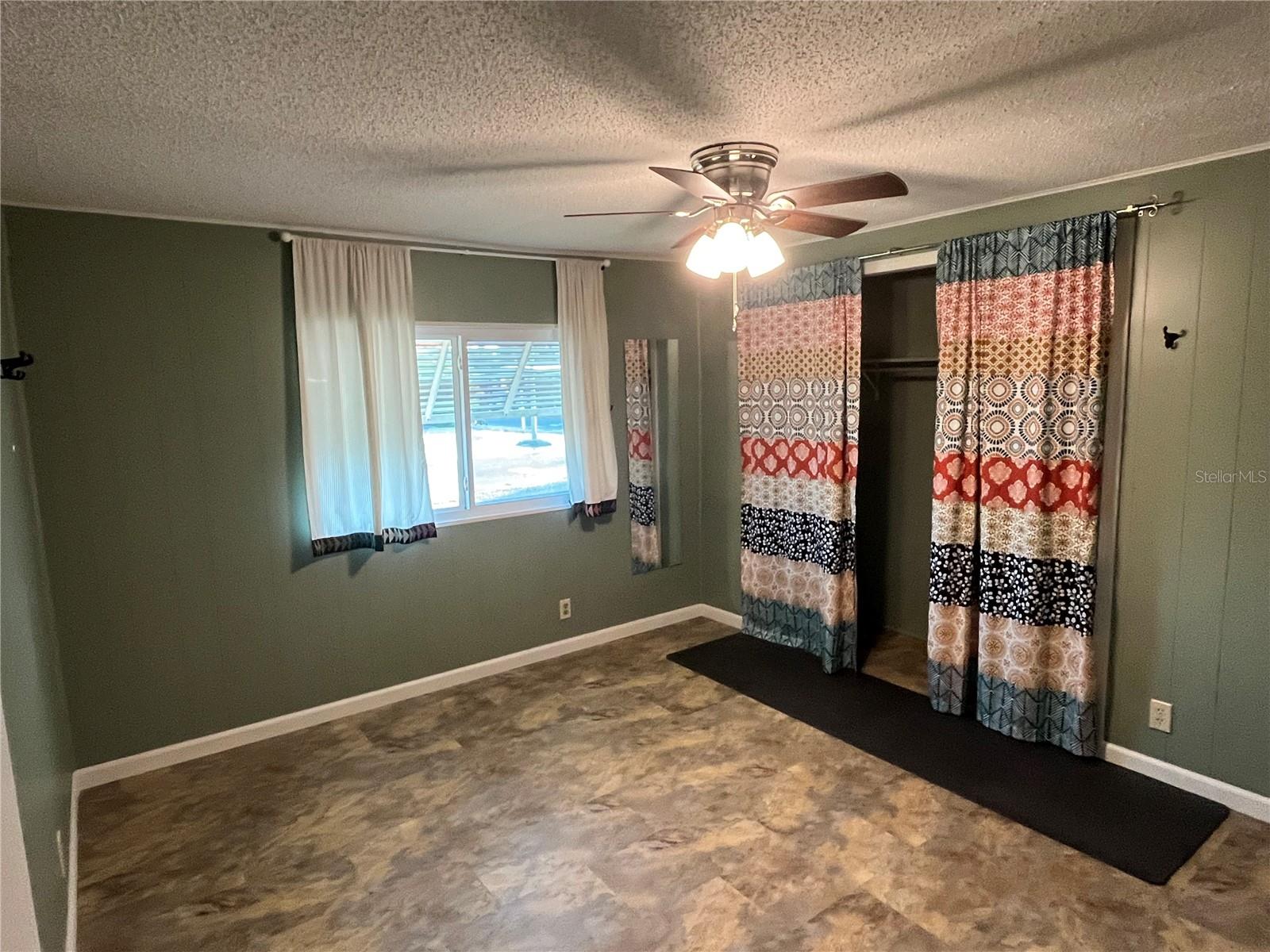 VENICE ISLE - Residential