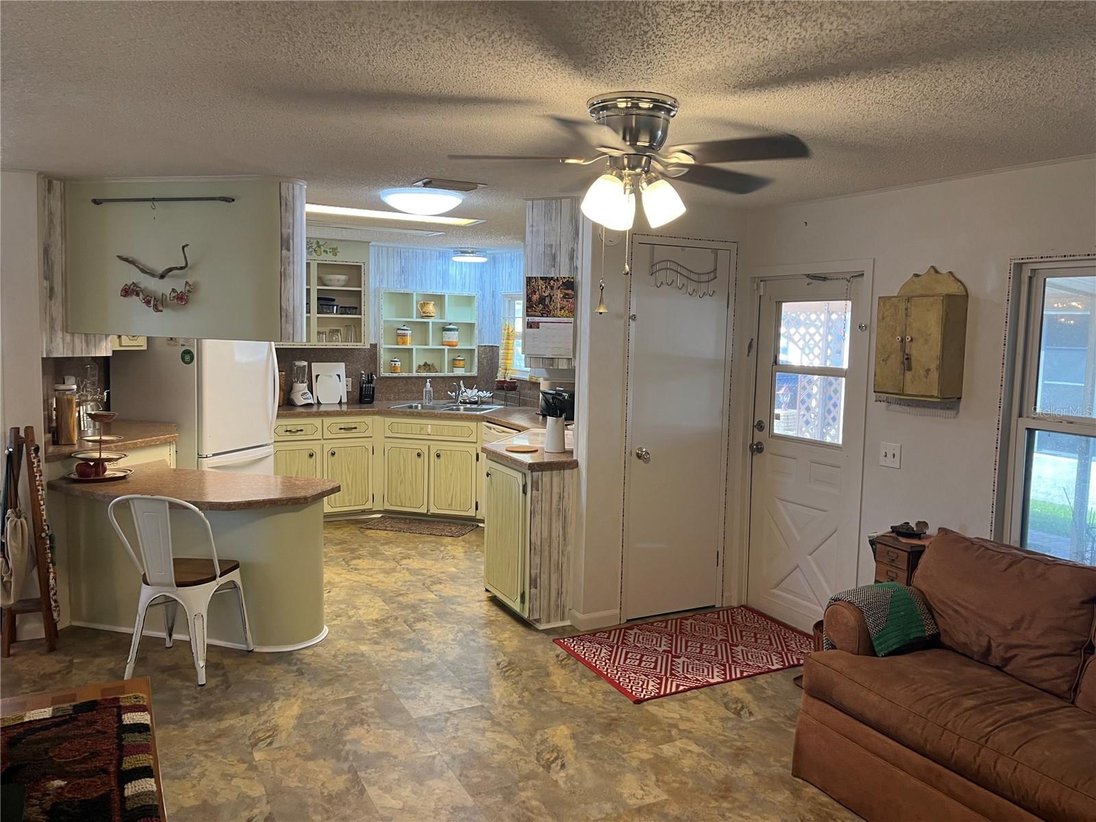 VENICE ISLE - Residential