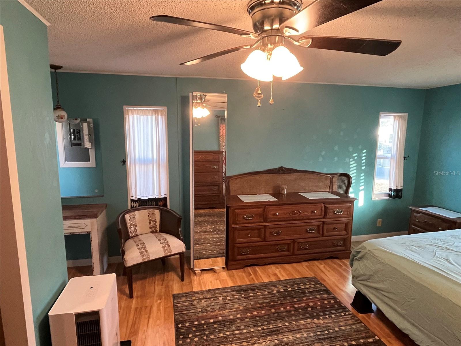 VENICE ISLE - Residential