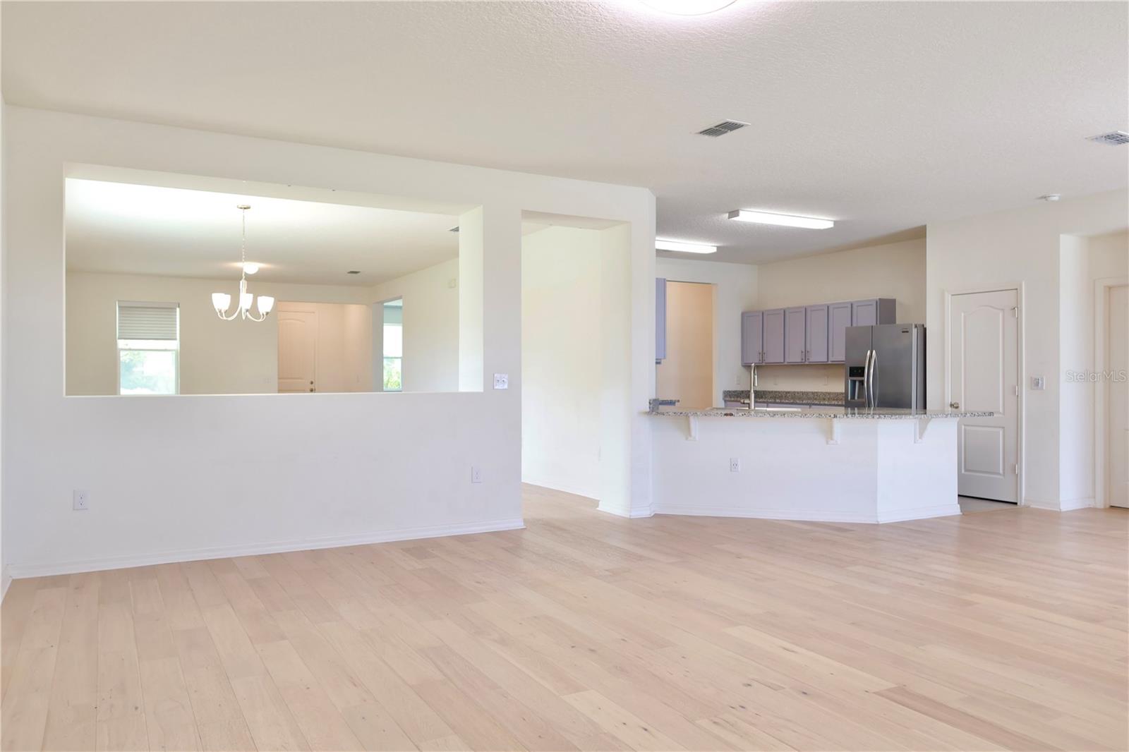 CARRIAGE HILL - Residential Lease