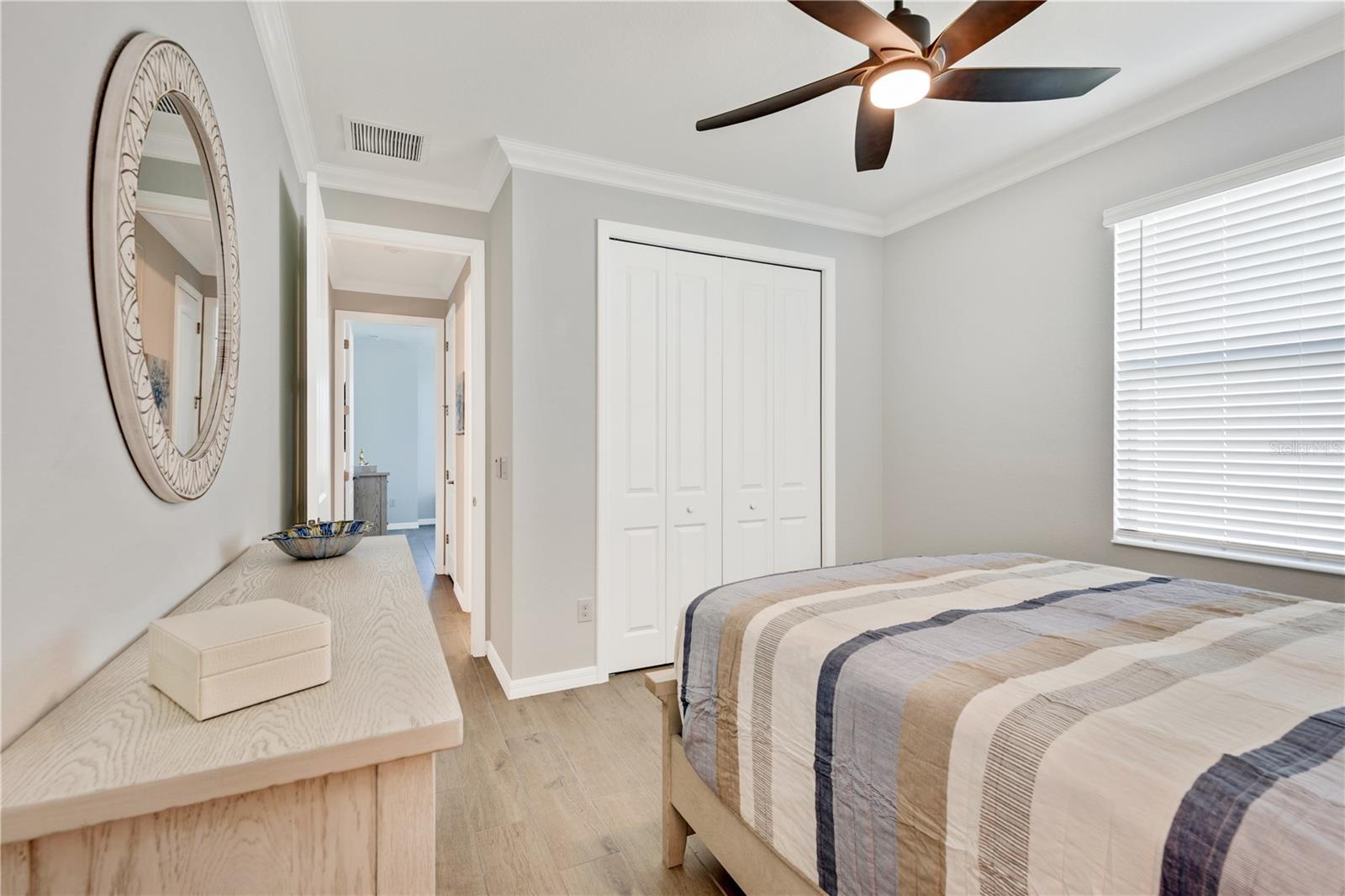 WELLEN PARK GOLF & COUNTRY CLUB - Residential Lease
