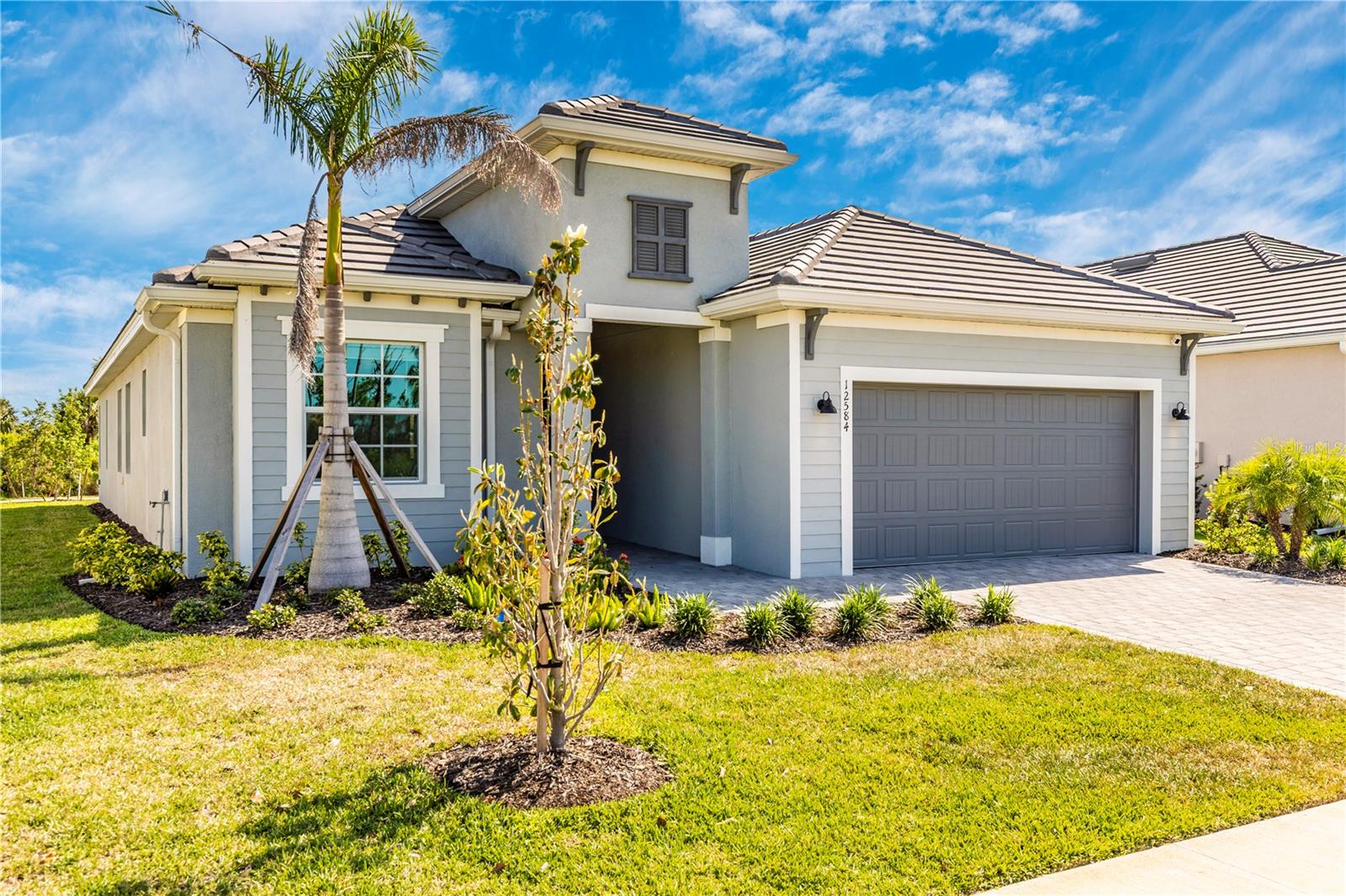 WELLEN PARK GOLF & COUNTRY CLUB - Residential Lease