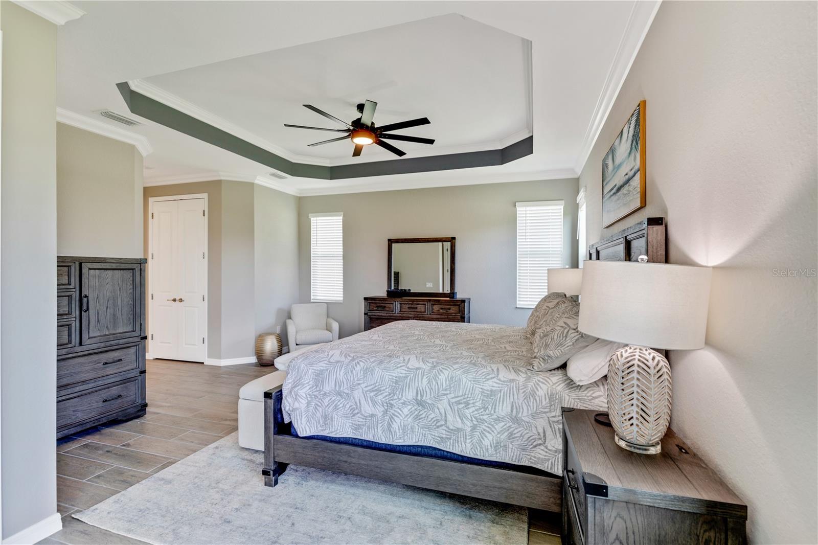 WELLEN PARK GOLF & COUNTRY CLUB - Residential Lease