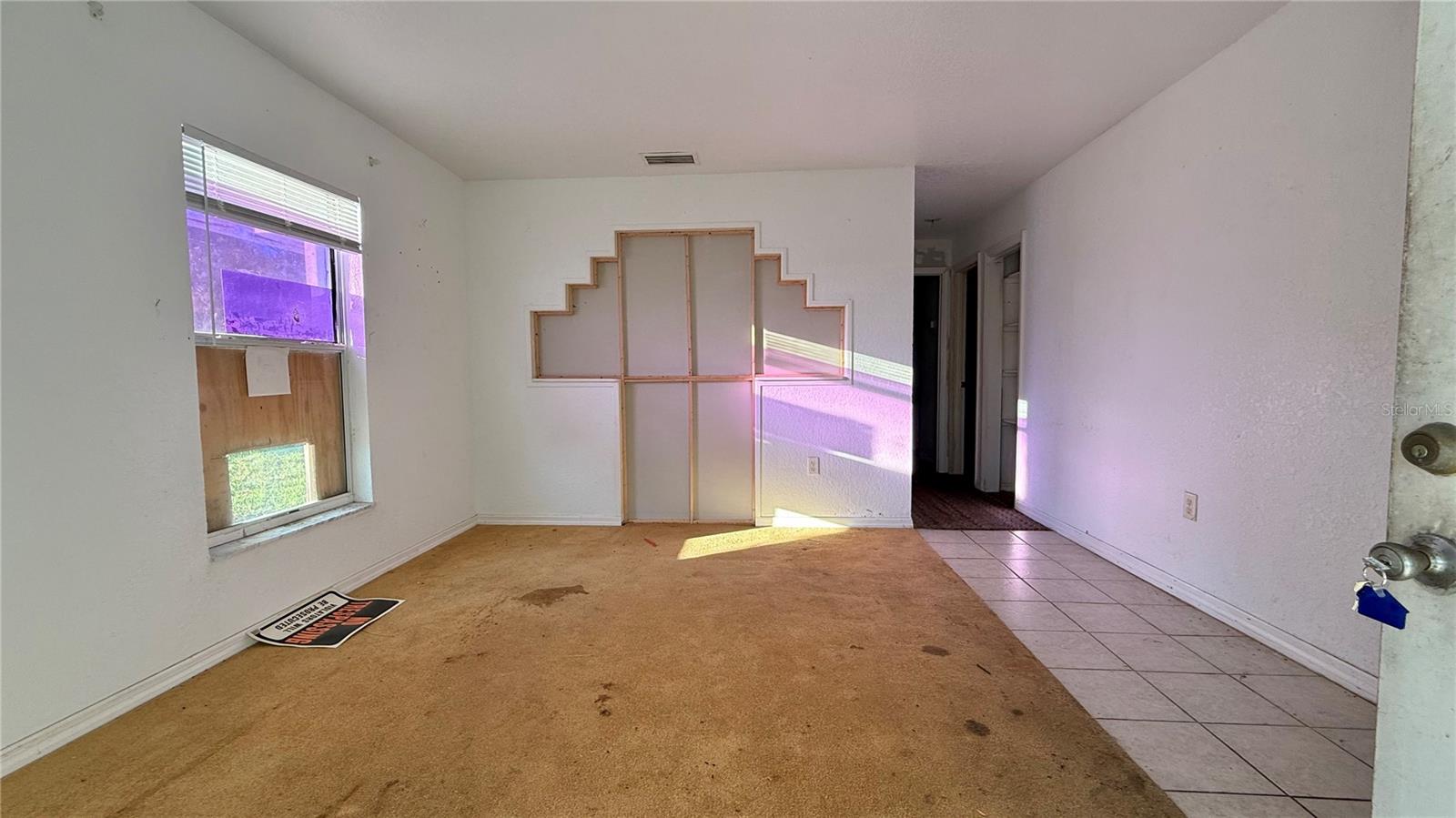 VALENCIA HILLS - Residential