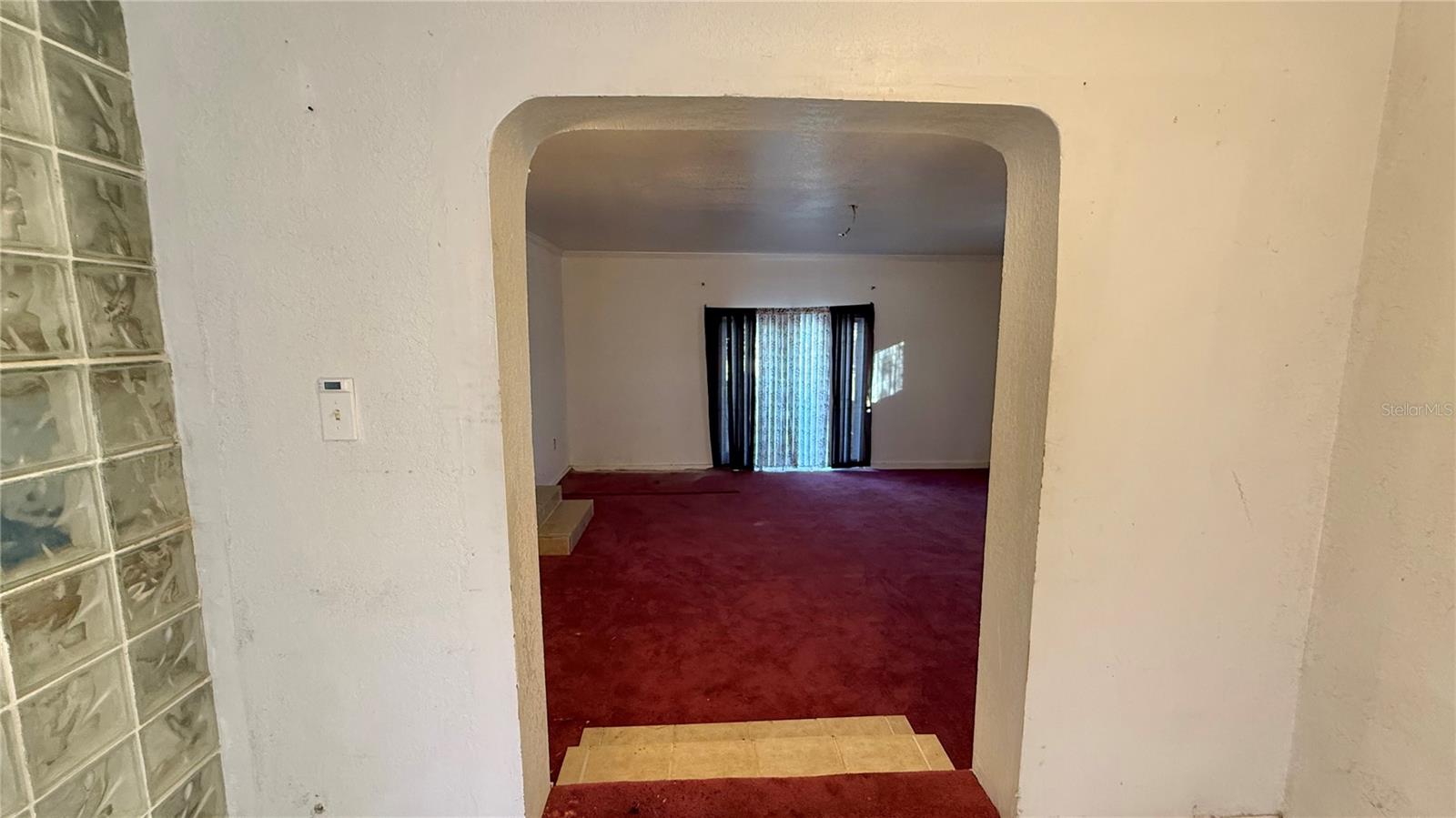 VALENCIA HILLS - Residential