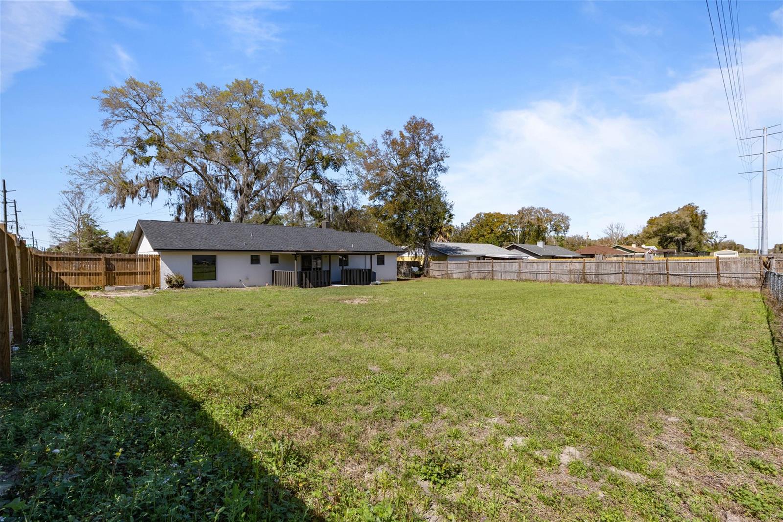 STONE HILL - Residential