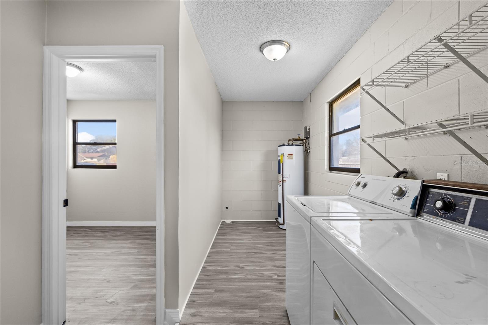 STONE HILL - Residential