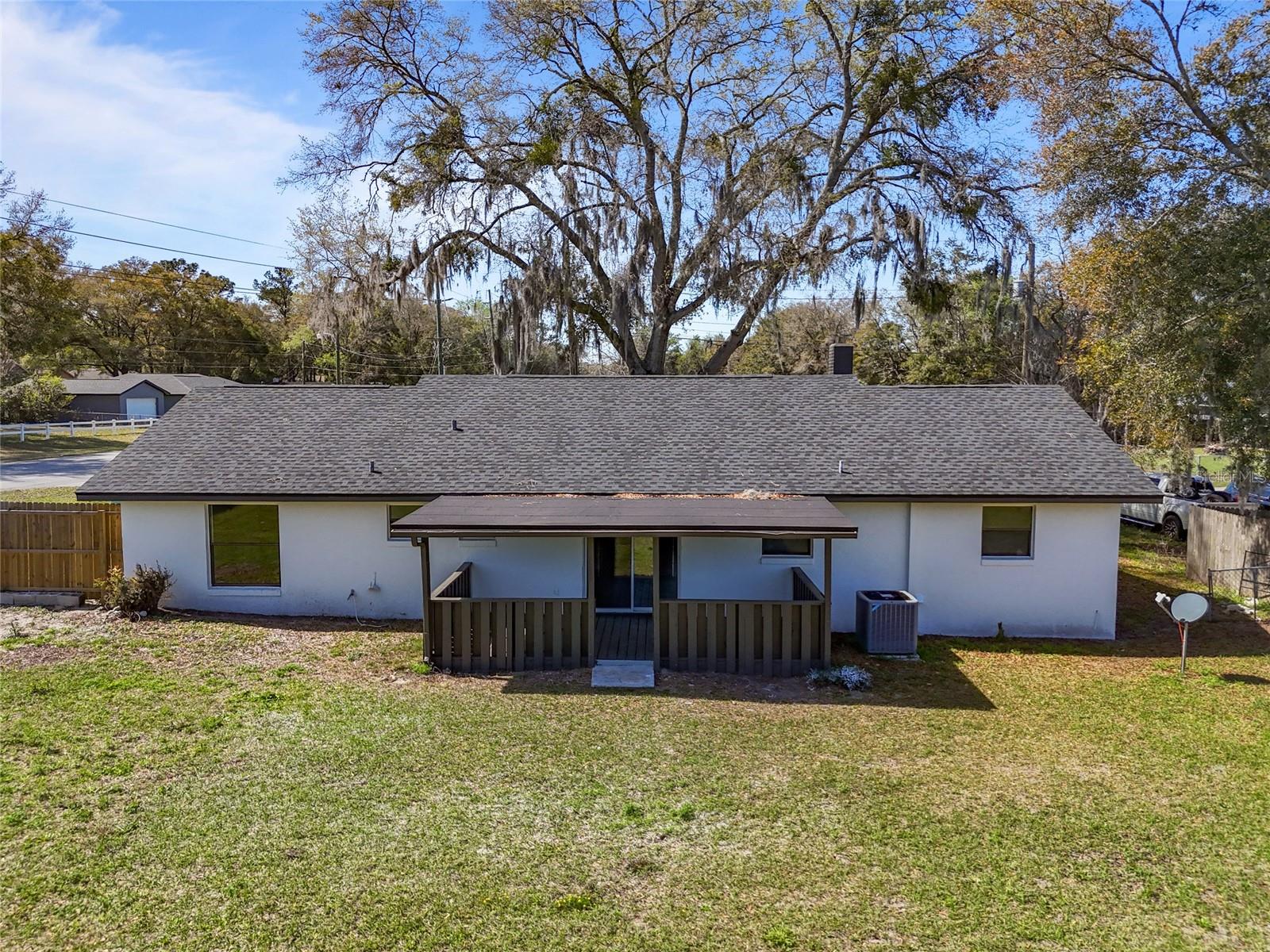STONE HILL - Residential