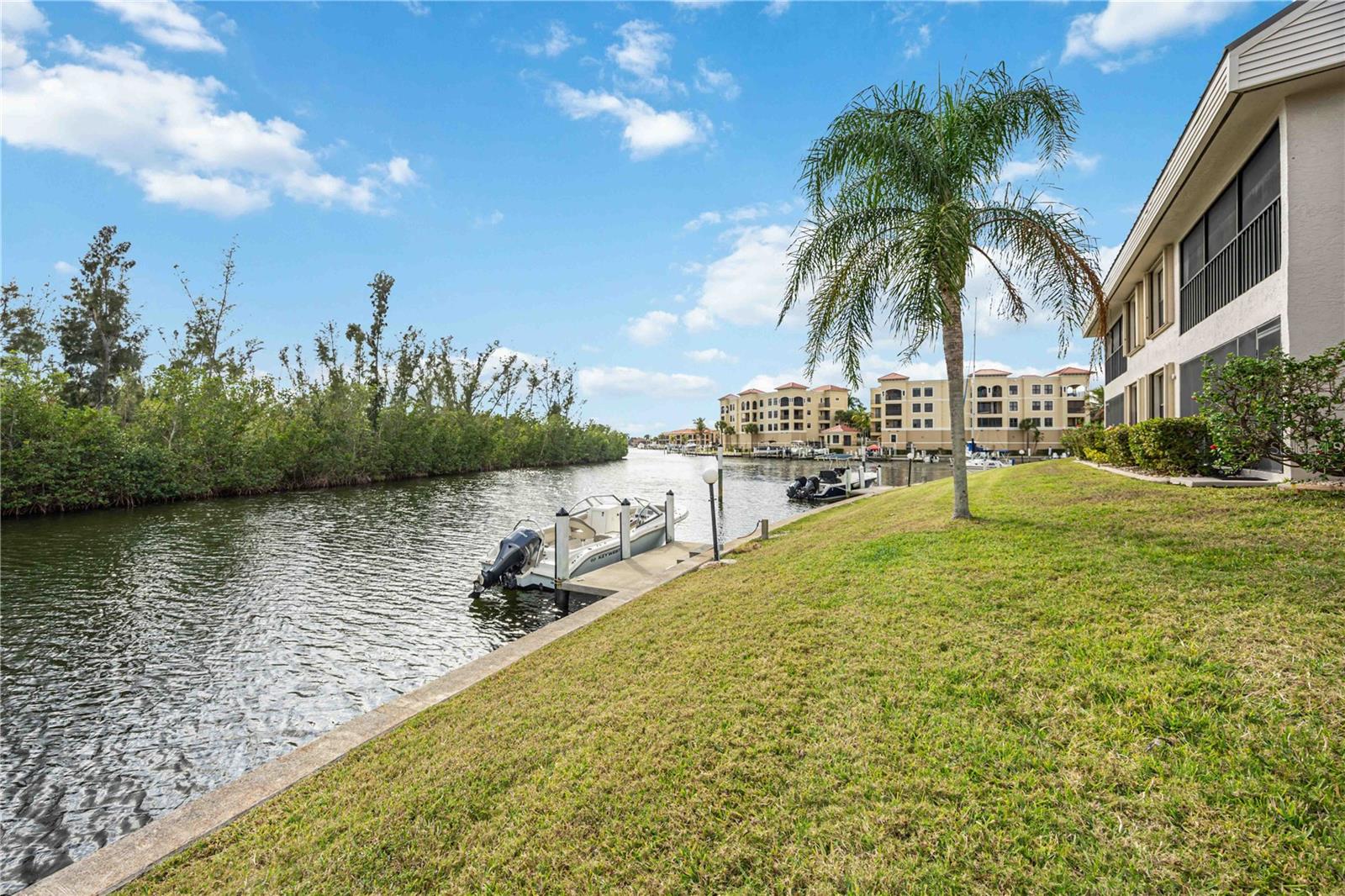 VENETIAN ISLES PH 03 BLDG 03 - Residential