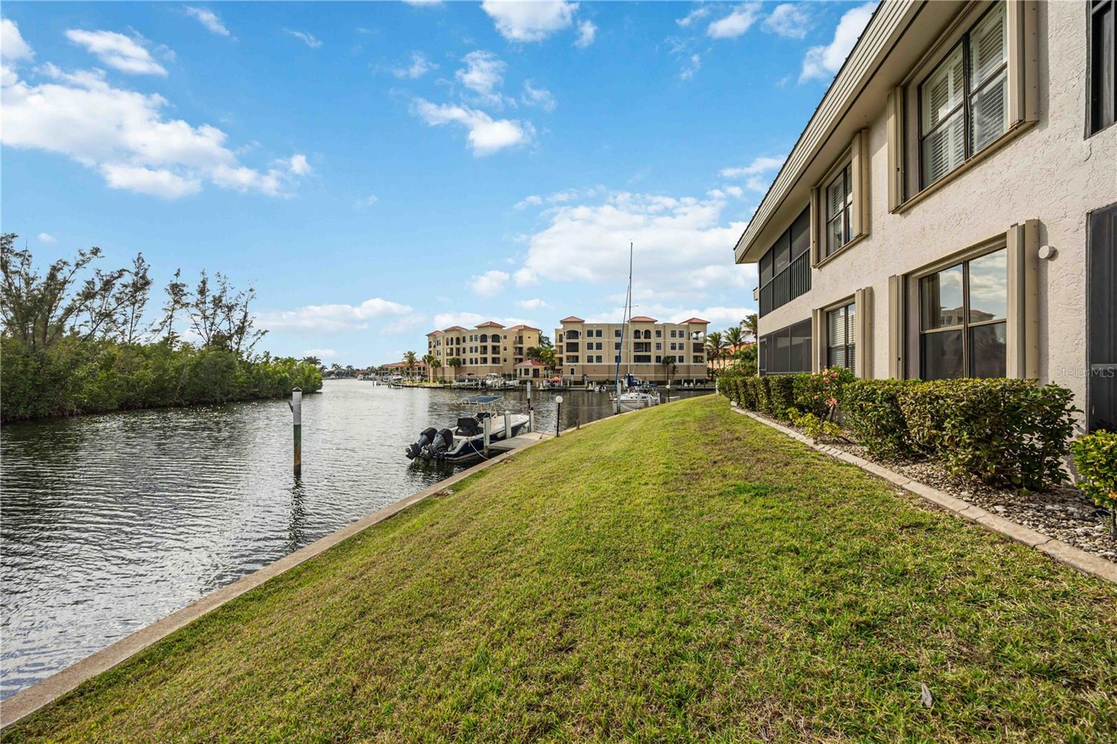 VENETIAN ISLES PH 03 BLDG 03 - Residential