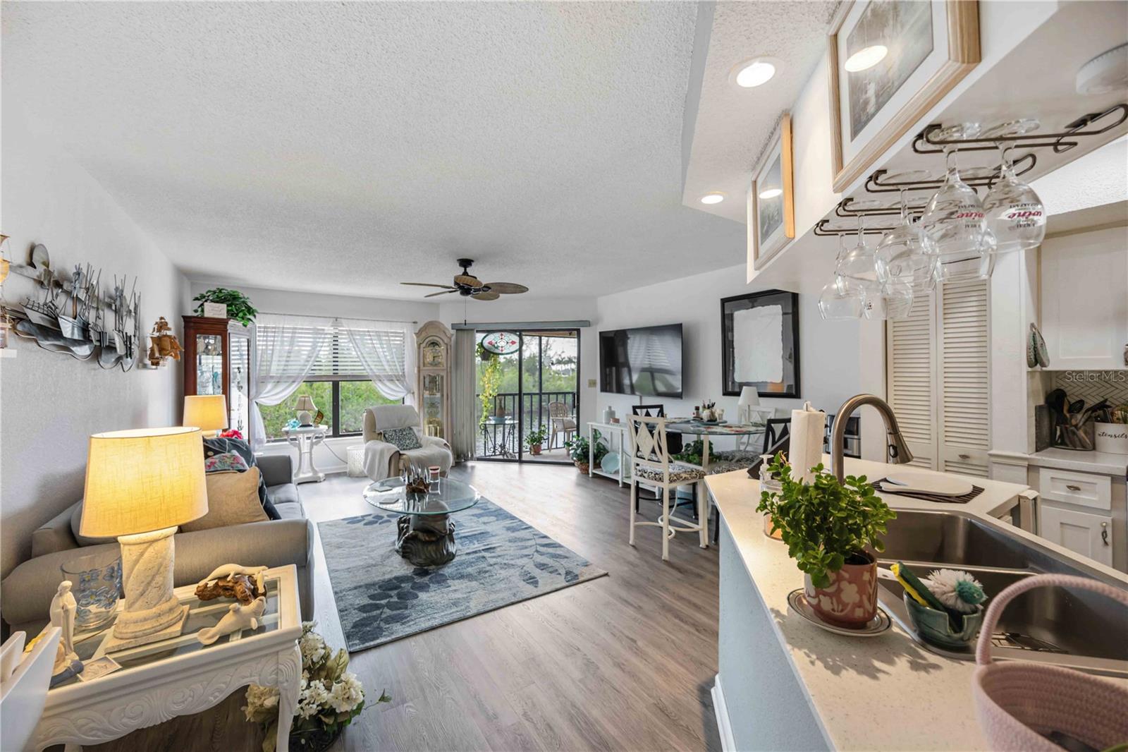 VENETIAN ISLES PH 03 BLDG 03 - Residential