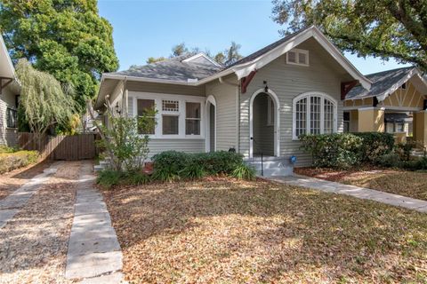 Photo of 1012 S Rome Avenue, Tampa, FL 33606 (MLS # TB8479859)