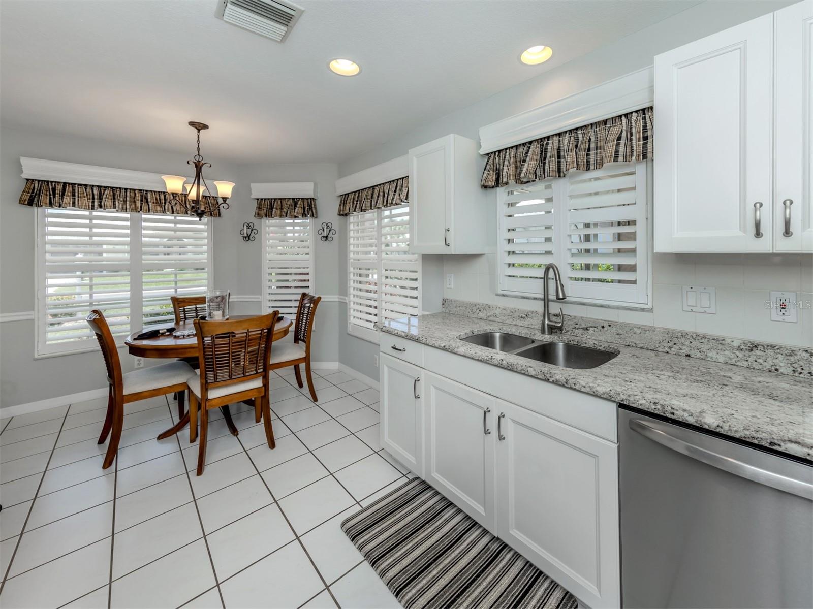 DEVONSHIRE NORTH PH 3 - Residential