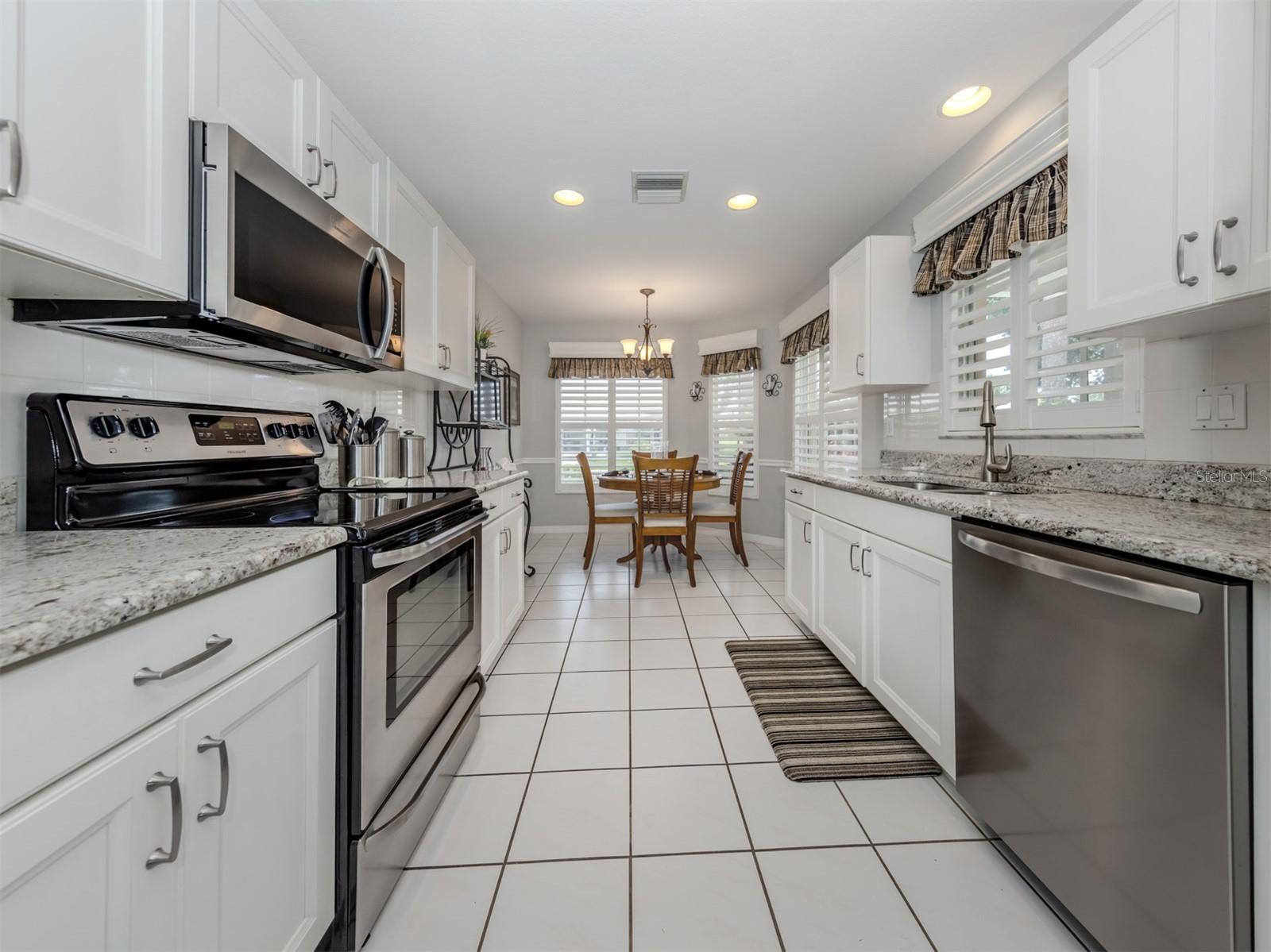 DEVONSHIRE NORTH PH 3 - Residential