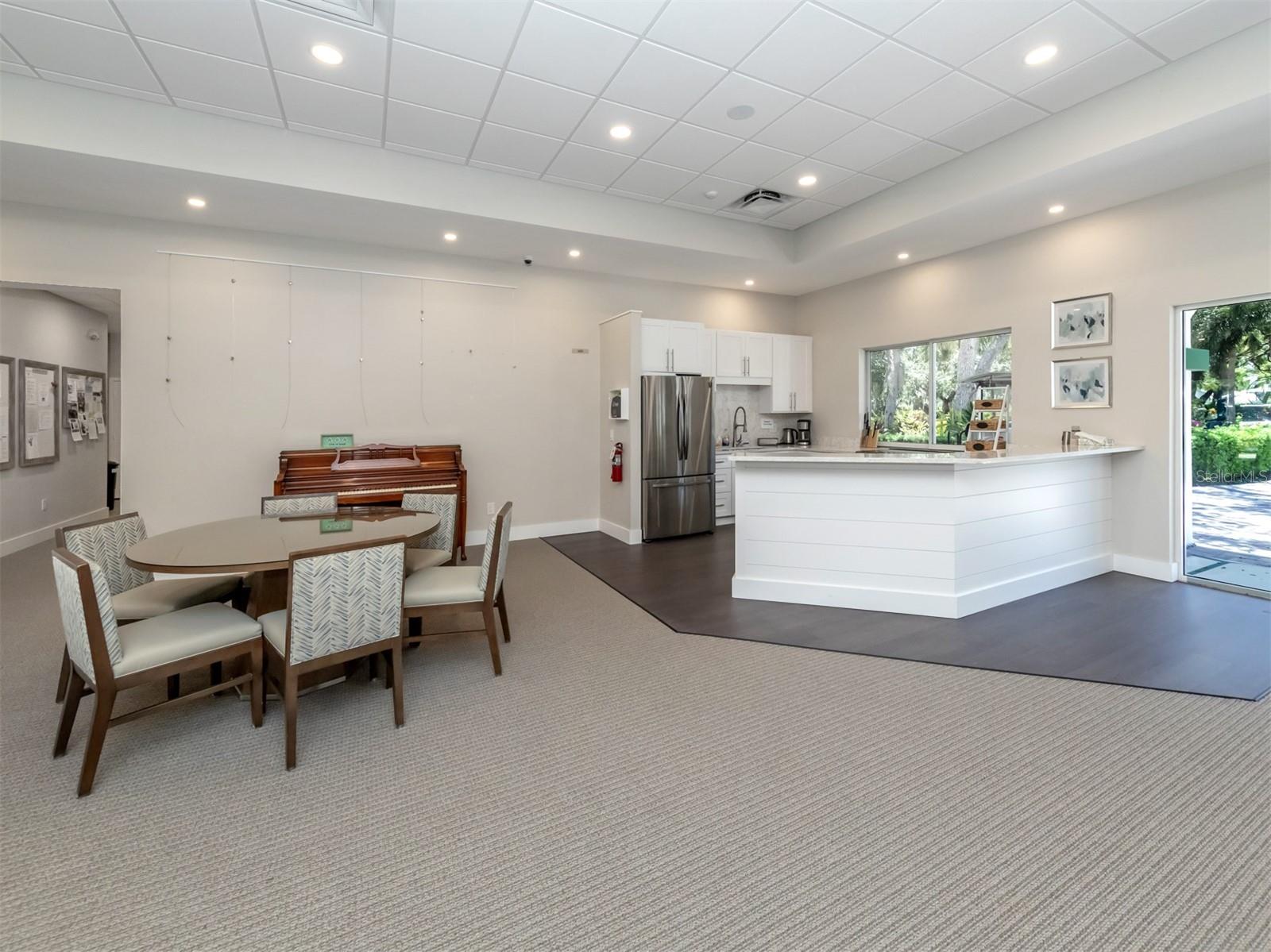 DEVONSHIRE NORTH PH 3 - Residential