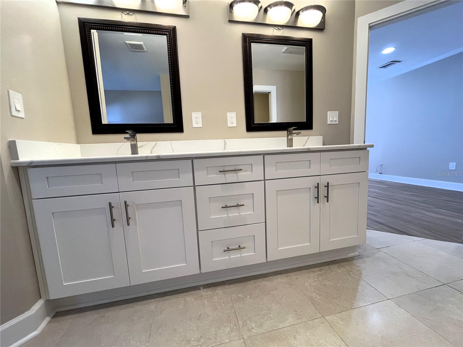 BELLE VISTA SHORES - Residential Lease